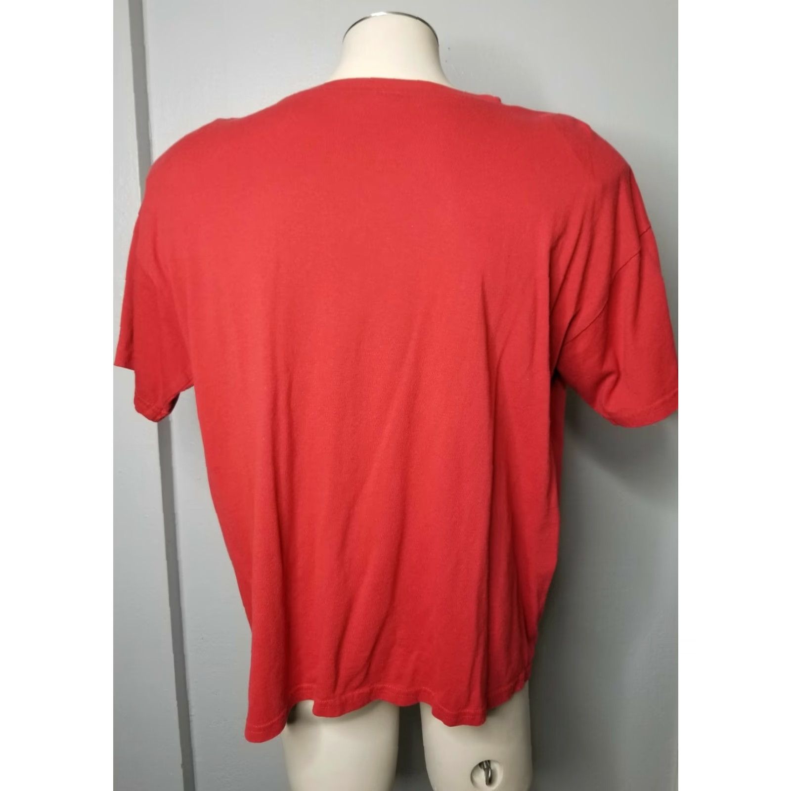Vintage VINTAGE MB II XL Red Glitter Puff Paint T-Shirt Arts & Crafts 1980s Mens Size US XL / EU 56 / 4 - 2 Thumbnail