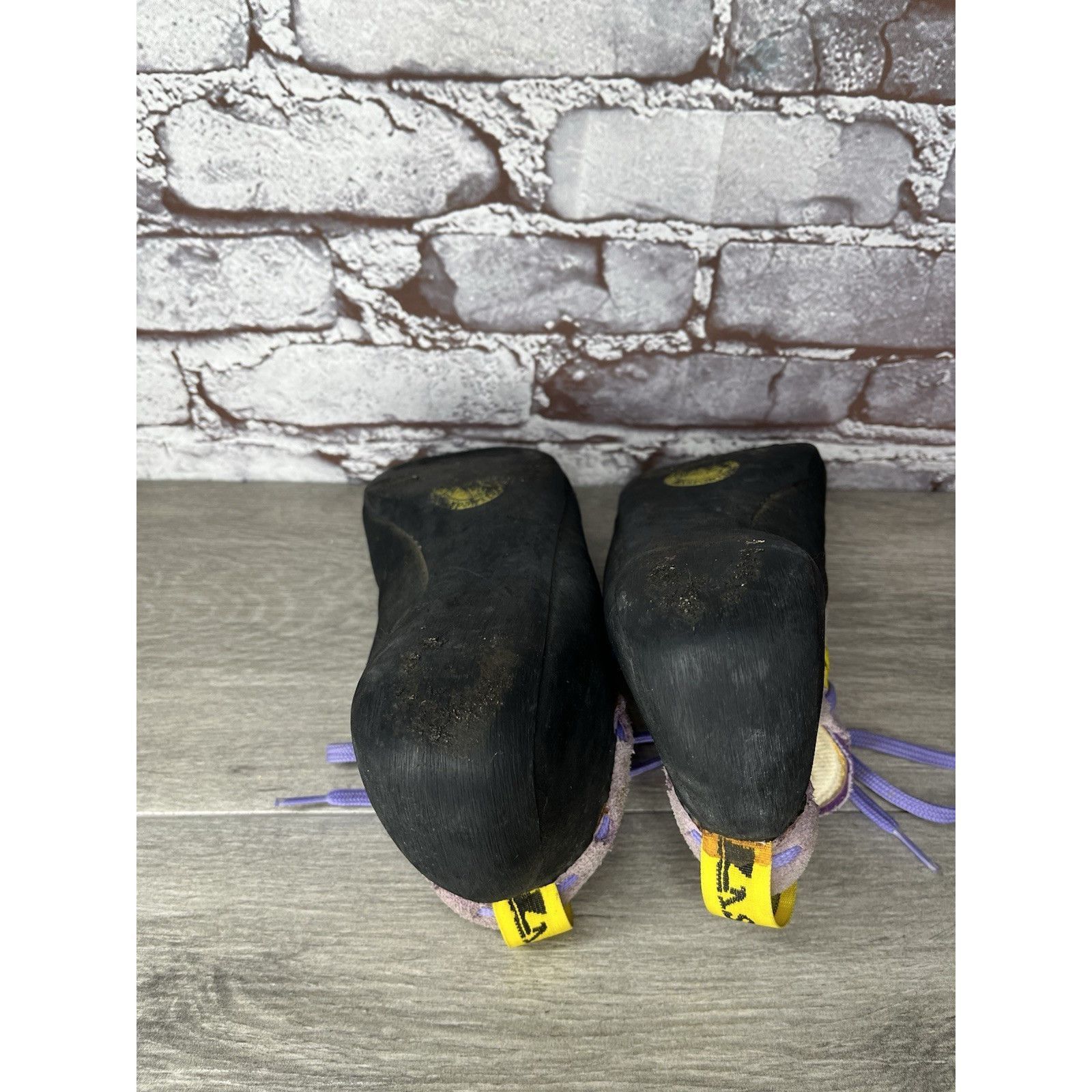 La Sportiva La Sportiva Mythos Climbing Shoes Purple Rock Climb Sneakers Size US 9 / EU 42 - 22 Thumbnail
