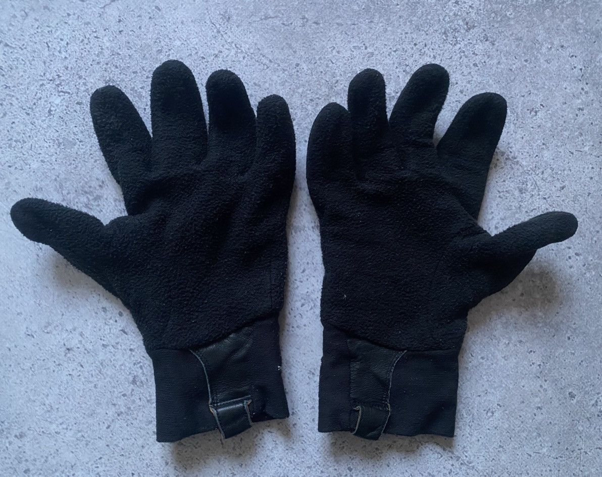 Arc'teryx Arc'teryx Fleece Gloves Women’s Size L Outdoor Gorpcore Size ONE SIZE - 5 Thumbnail