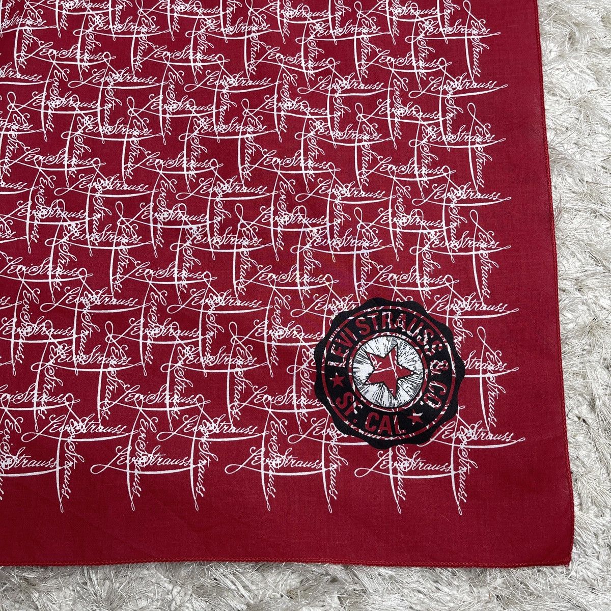 Levi's Levi’s Levis Vintage Scarf Made in Italy Size ONE SIZE - 2 Thumbnail