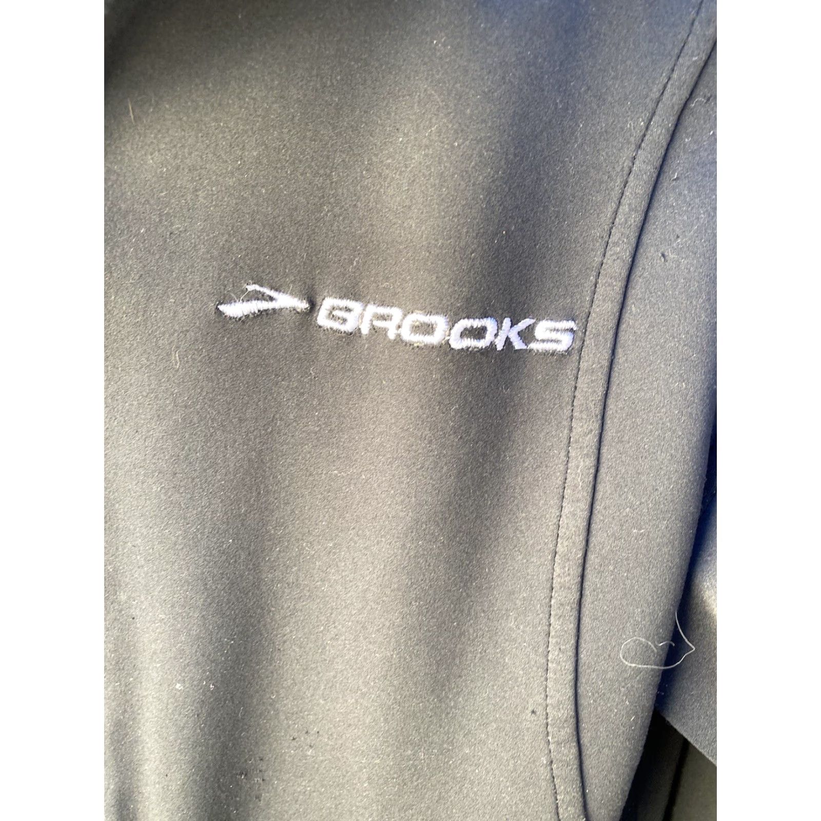 Brooks Brooks Running Women's Black Full-Zip Activewear Sweater M Embroidered Flawed Size M / US 6-8 / IT 42-44 - 2 Thumbnail