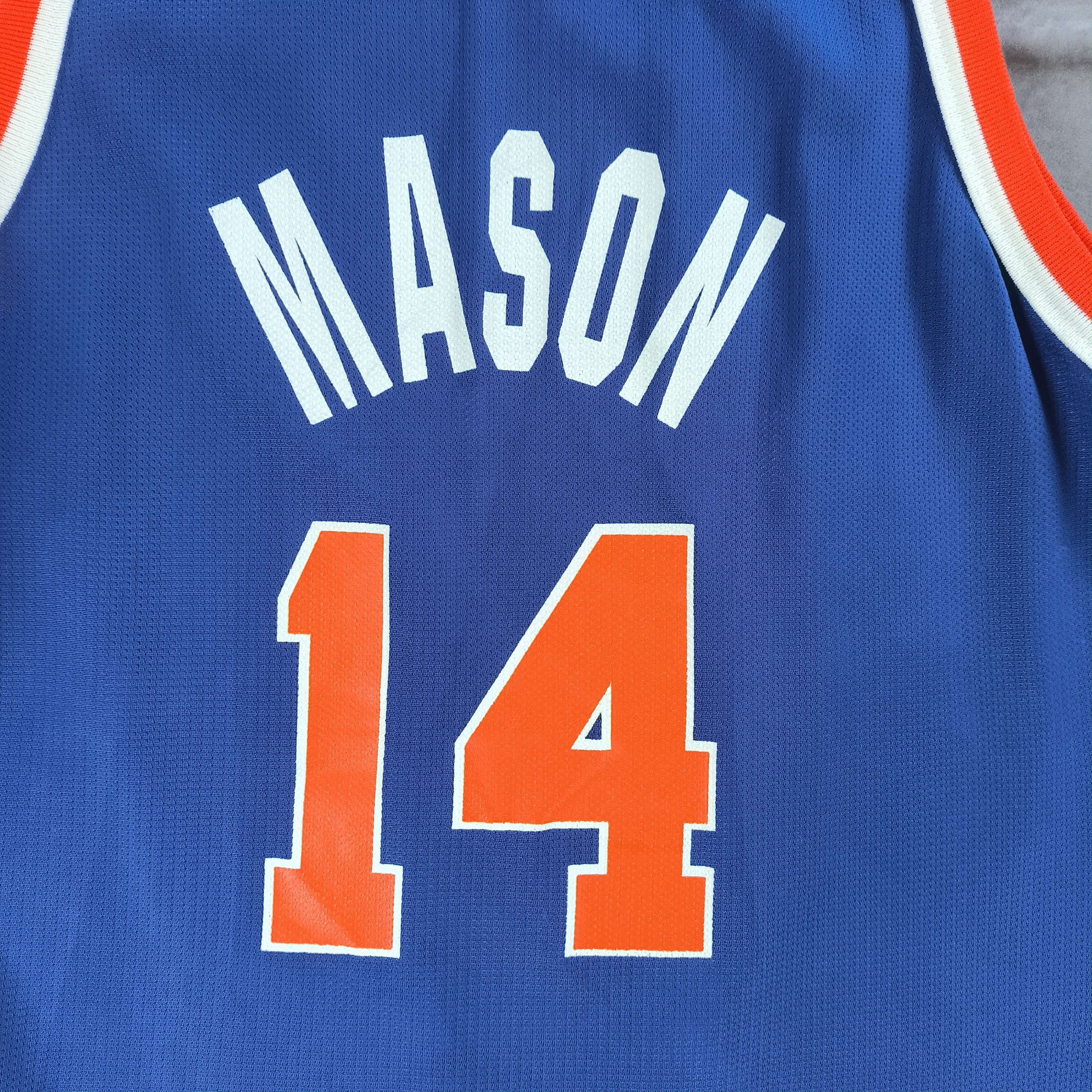 Champion New York Knicks Anthony Mason Champion NBA jersey size 40 Size US M / EU 48-50 / 2 - 7 Thumbnail