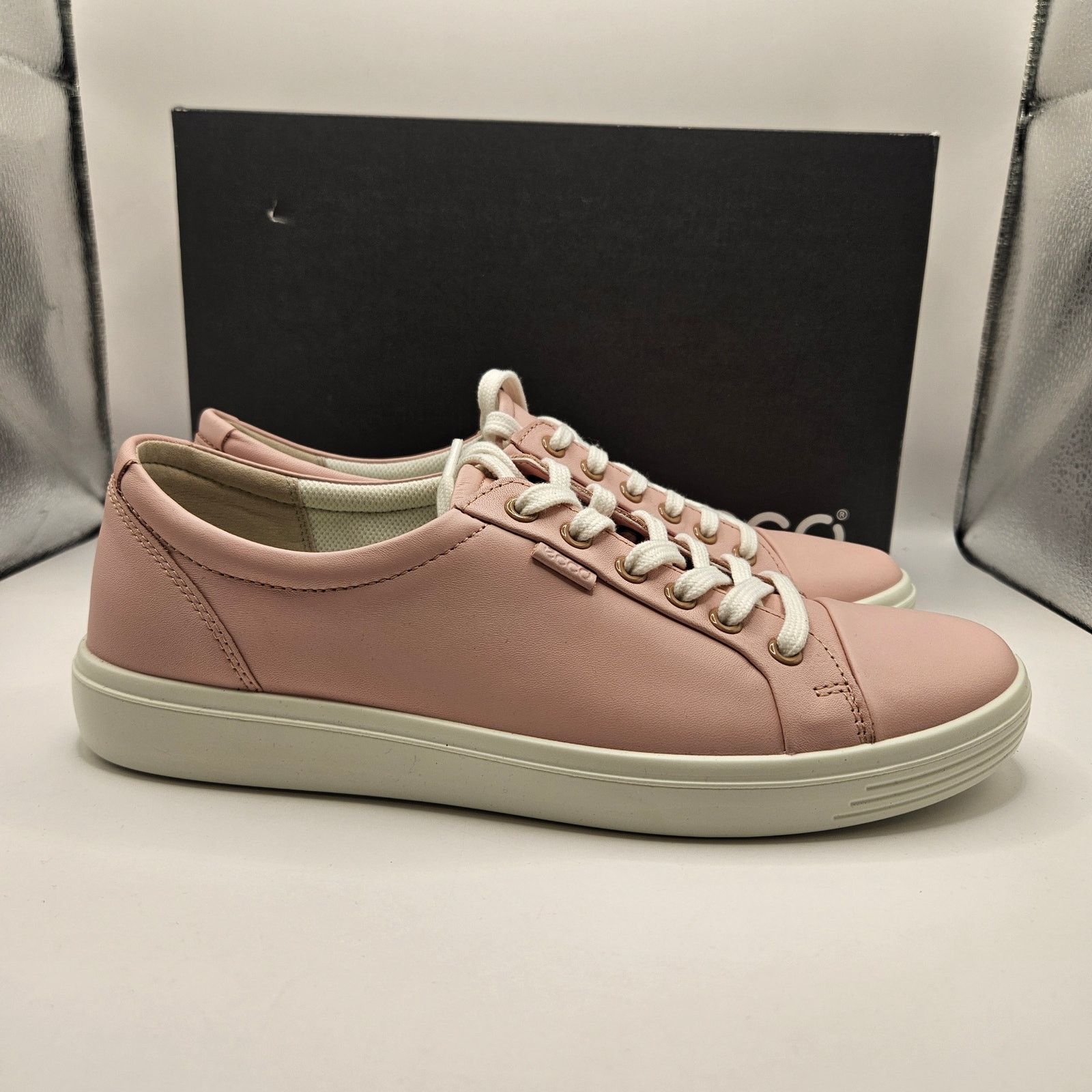 Ecco ECCO WOMEN'S 42 CLASSIC SNEAKER SILVER PINK NIB 21865301216 Size US 11.5 / IT 41.5 - 4 Thumbnail