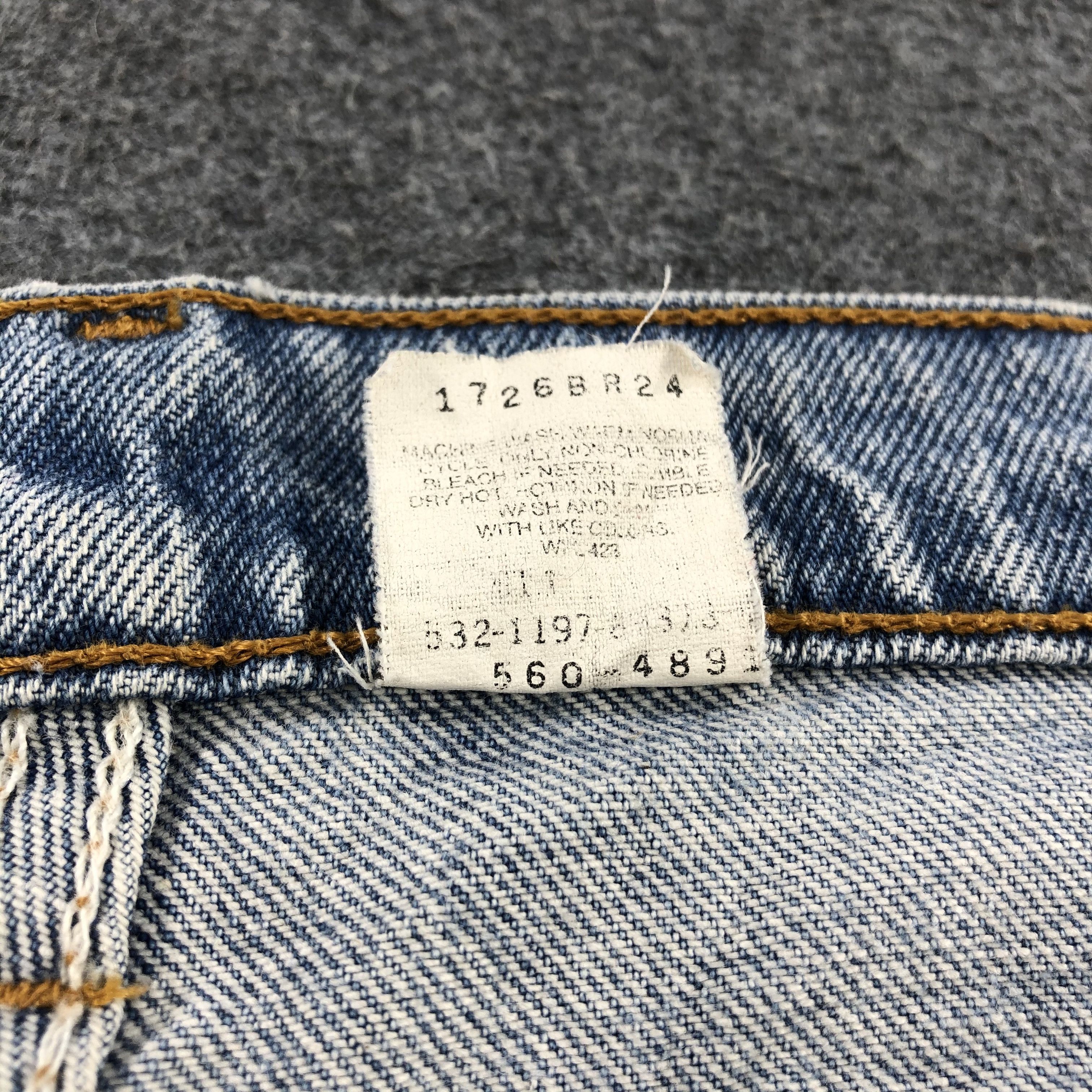 Levi's × Vintage Vintage 90s Light Wash Levis 560 Jeans-JM1167 Size US 34 / EU 50 - 9 Thumbnail