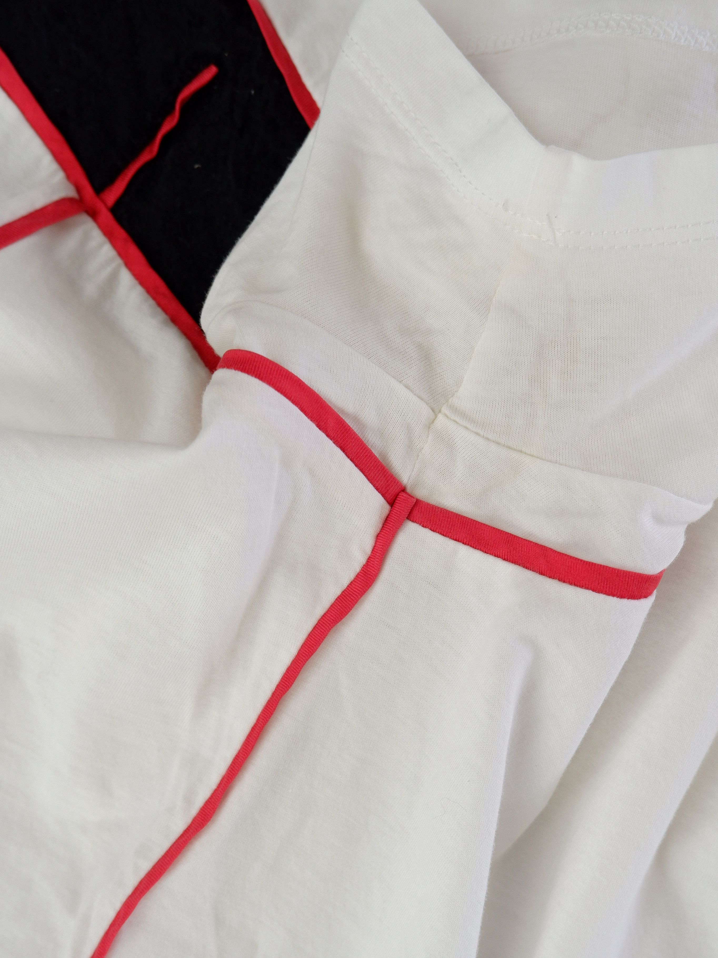 Prada Last drop! Prada t-shirt with silk red piping SS16 Size US S / EU 44-46 / 1 - 7 Thumbnail