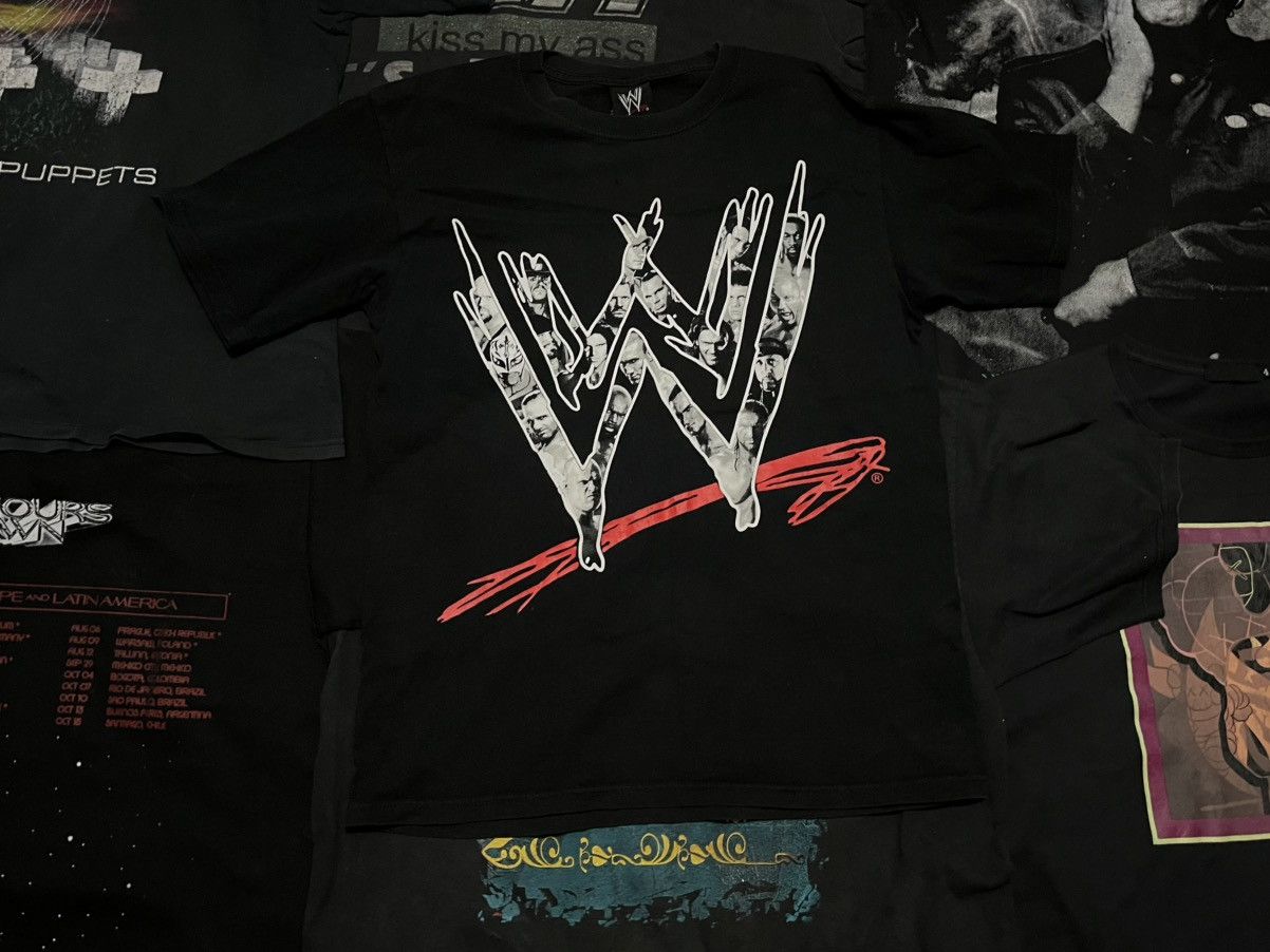 WWE WWE Logo Vintage Tee Size US M / EU 48-50 / 2 - 1 Thumbnail