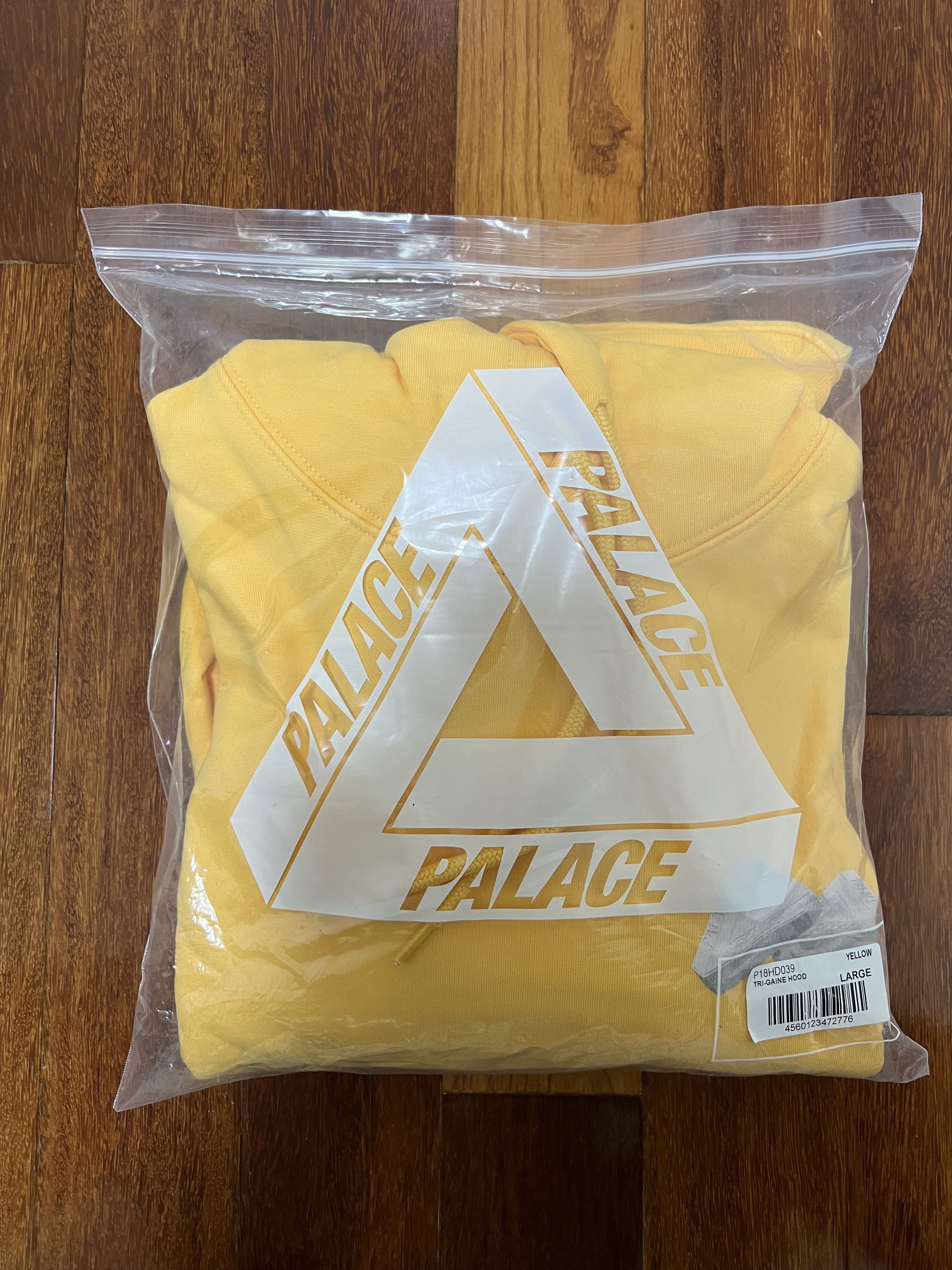 Palace 💚 2020 Palace Tri-Gaine Hoodie Yellow Large NEW Size US L / EU 52-54 / 3 - 10 Thumbnail