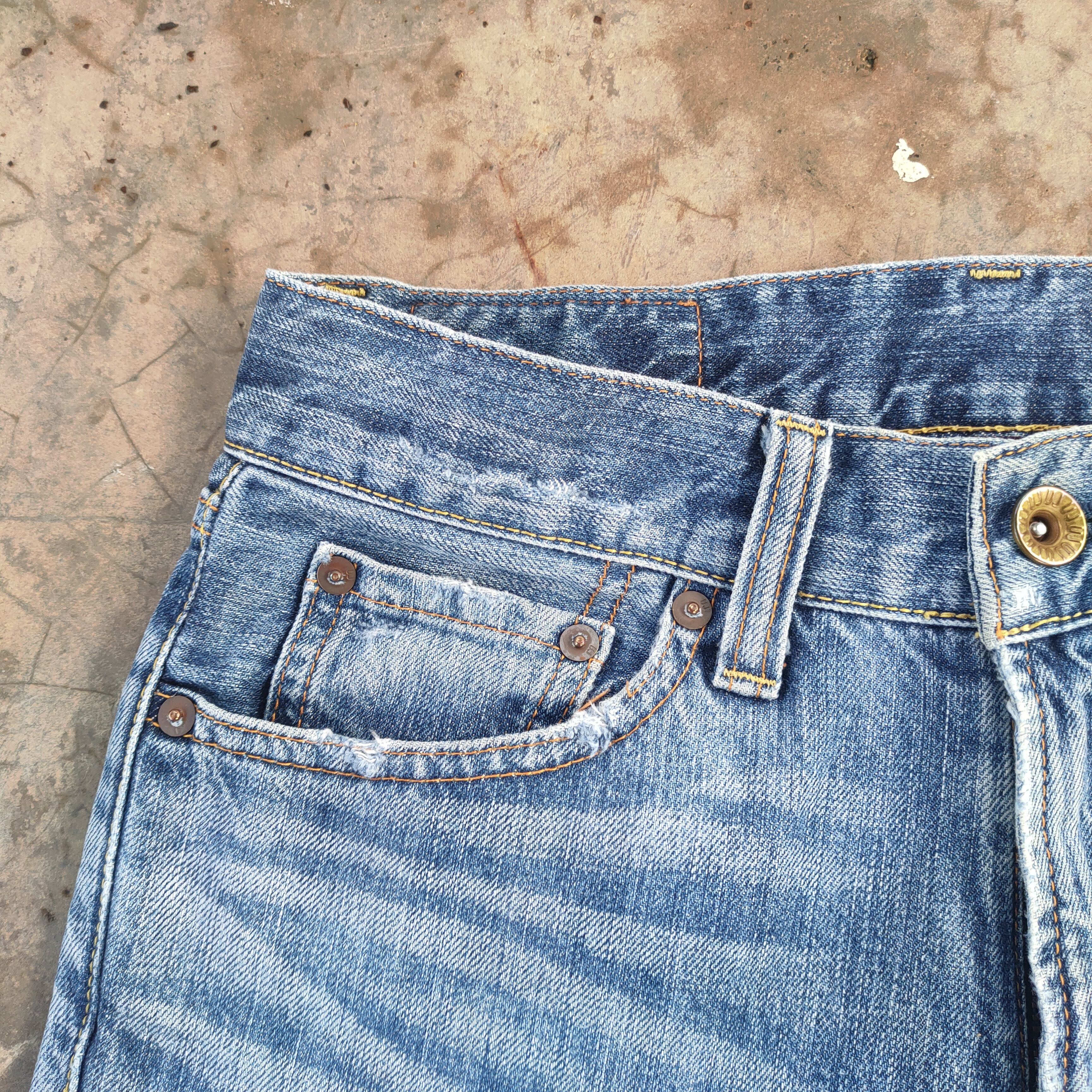 Japanese Brand vintage japanese uj faded jeans denim pants Size US 29 - 9 Thumbnail