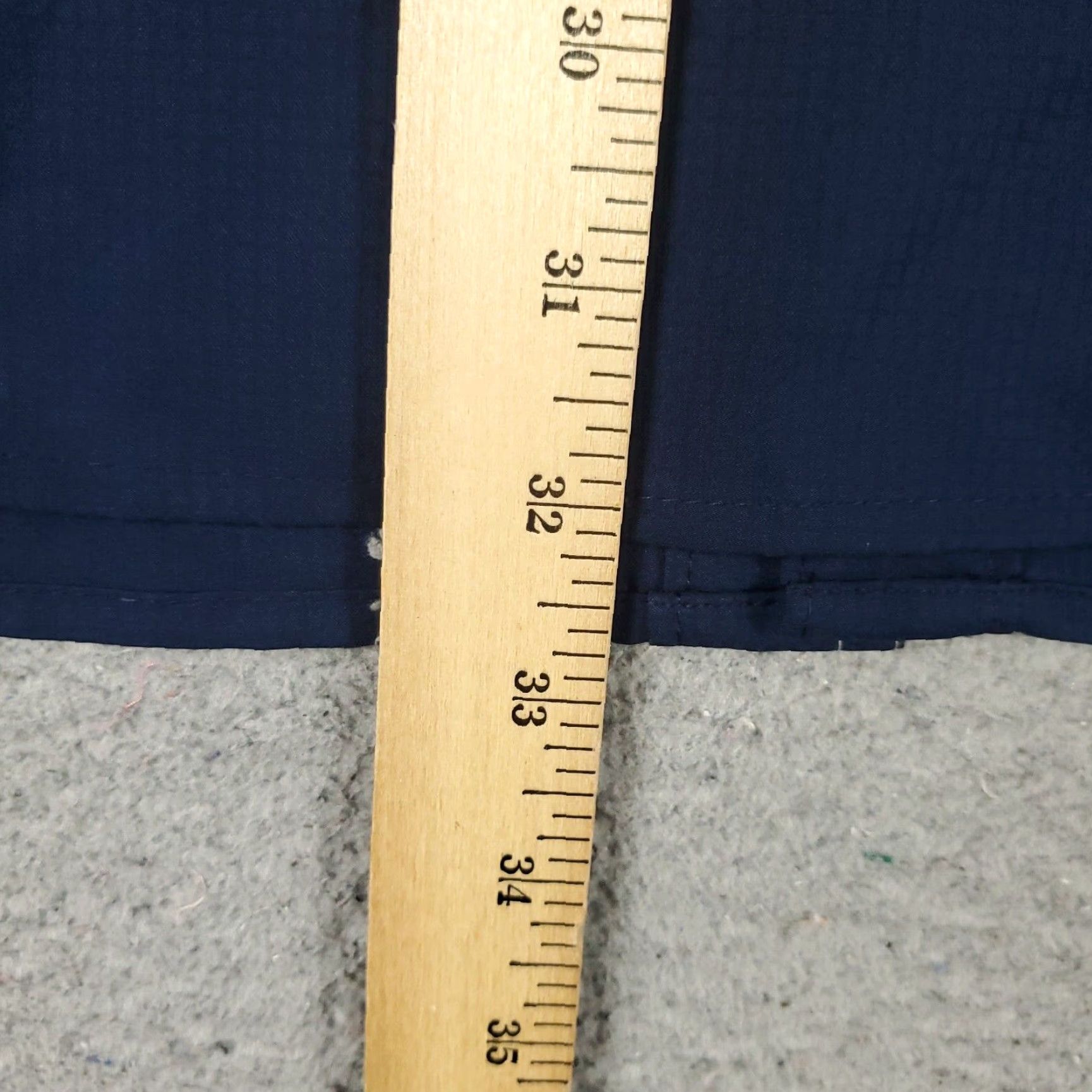 Vintage Columbia Shirt Mens XL Navy Blue PFG Button-Up Short Sleeve Collared Pocket All Seasons Lightweight Fishing Wear Men XL Navy Blue Columbia Shirt Size US XL / EU 56 / 4 - 5 Thumbnail