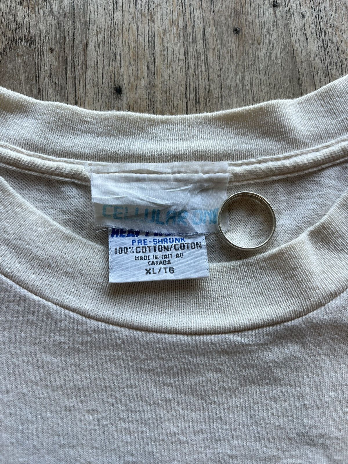 Vintage Vintage CELLULAR ONE 1996’s Bell Mobilit’e tshirt Size US XL / EU 56 / 4 - 5 Thumbnail