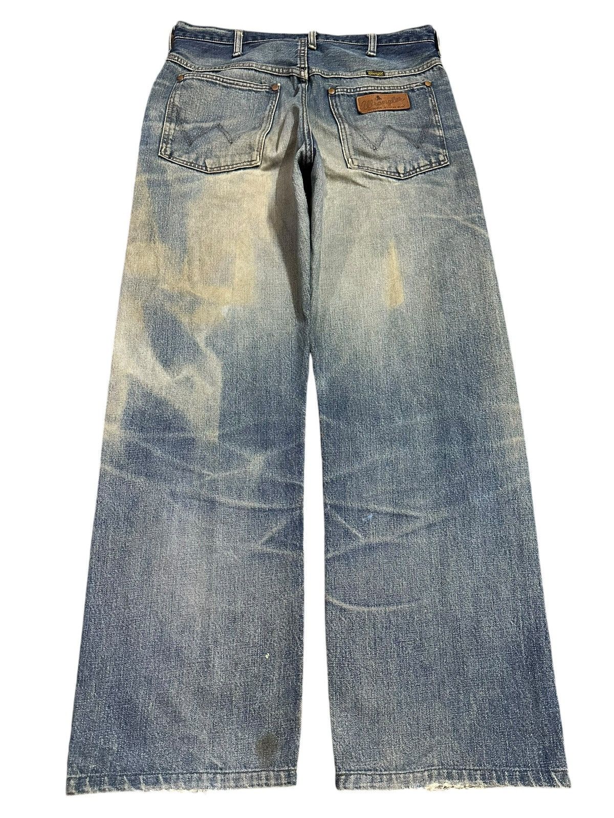 Wrangler Vintage 90s Wrangler Faded Bleached Distressed Baggy Jeans Size US 32 / EU 48 - 2 Thumbnail