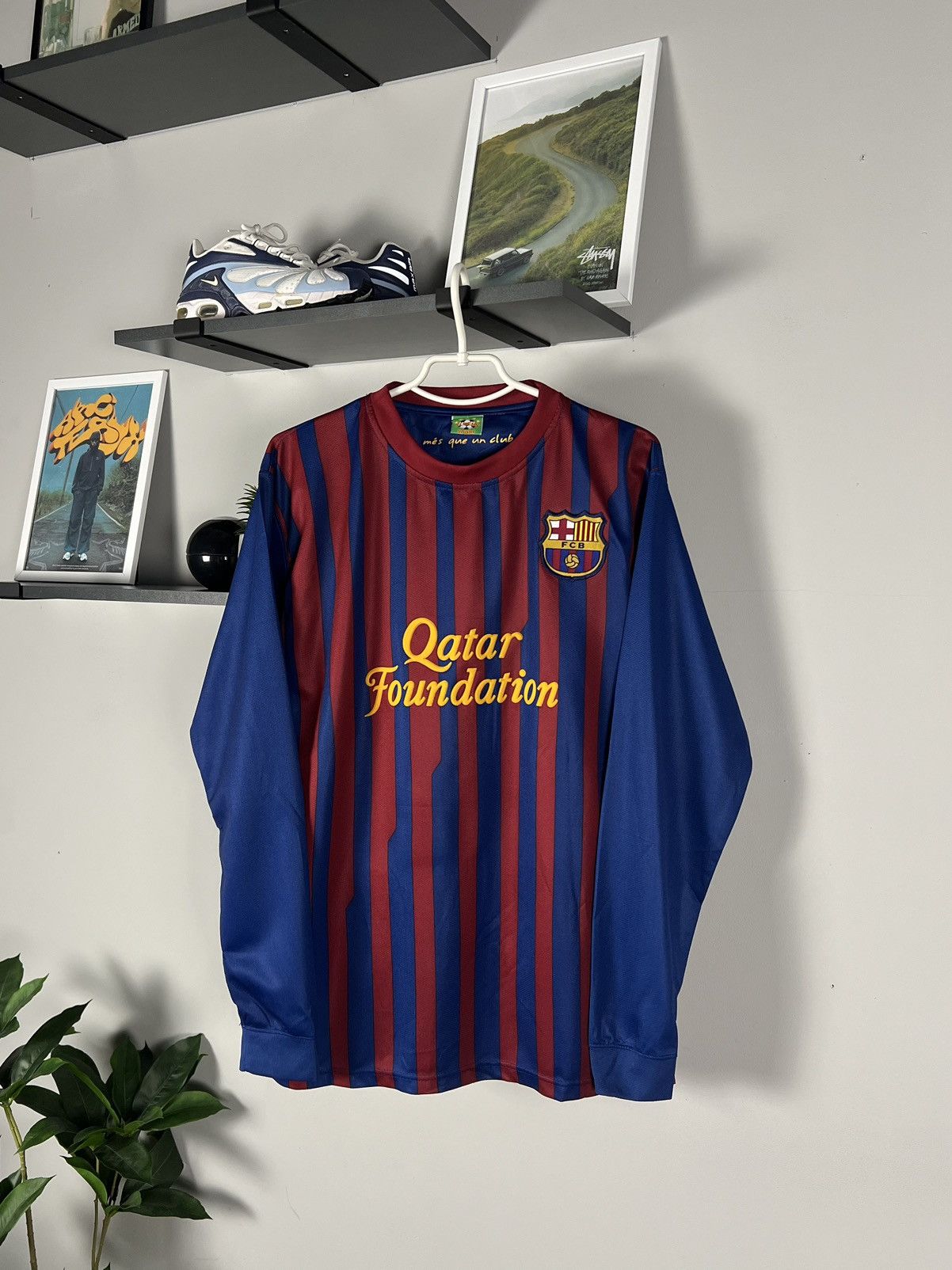 Other Barca long sleeve football jersey Size US L / EU 52-54 / 3 - 2 Thumbnail