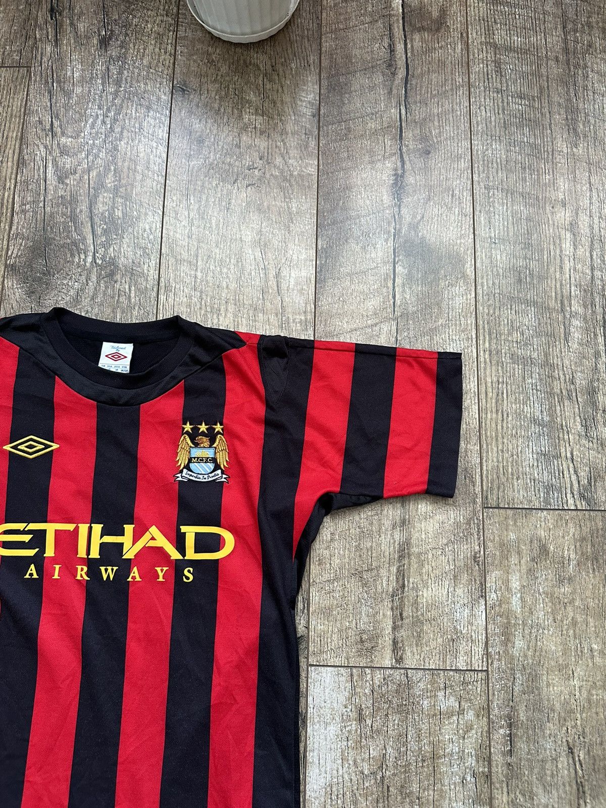 Umbro 2011/12 Umbro Manchester City FC Away Soccer Jersey/Shirt Size US S / EU 44-46 / 1 - 2 Thumbnail