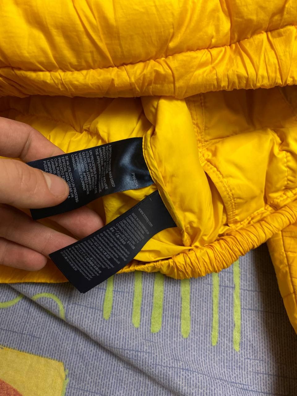 Tommy Hilfiger Vintage 90s Tommy Hilfiger windbreaker jacket Size US XS / EU 42 / 0 - 14 Thumbnail