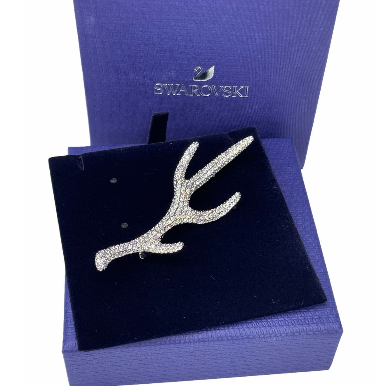 Swarovski Swarovski Polar Bestiary Brooch Size ONE SIZE - 1 Thumbnail