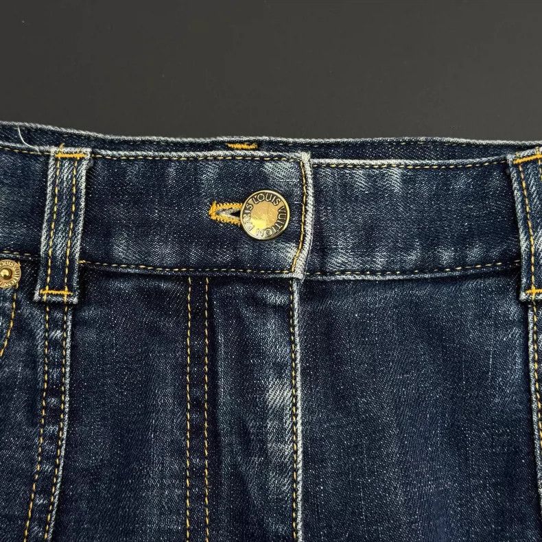 Louis Vuitton Louis Vuitton Washed Blue Label Jeans 2505-Nextarrow Size US 38 / EU 54 - 7 Thumbnail