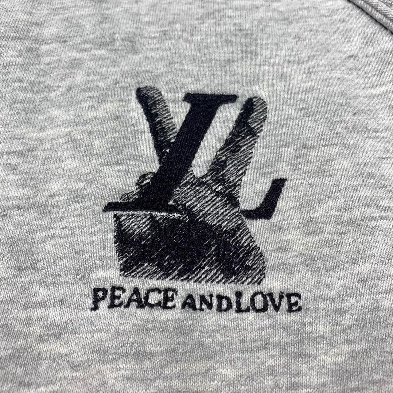 Louis Vuitton LV Gray Hand Gesture Logo Sweatshirt M 95 New Size US M / EU 48-50 / 2 - 8 Thumbnail