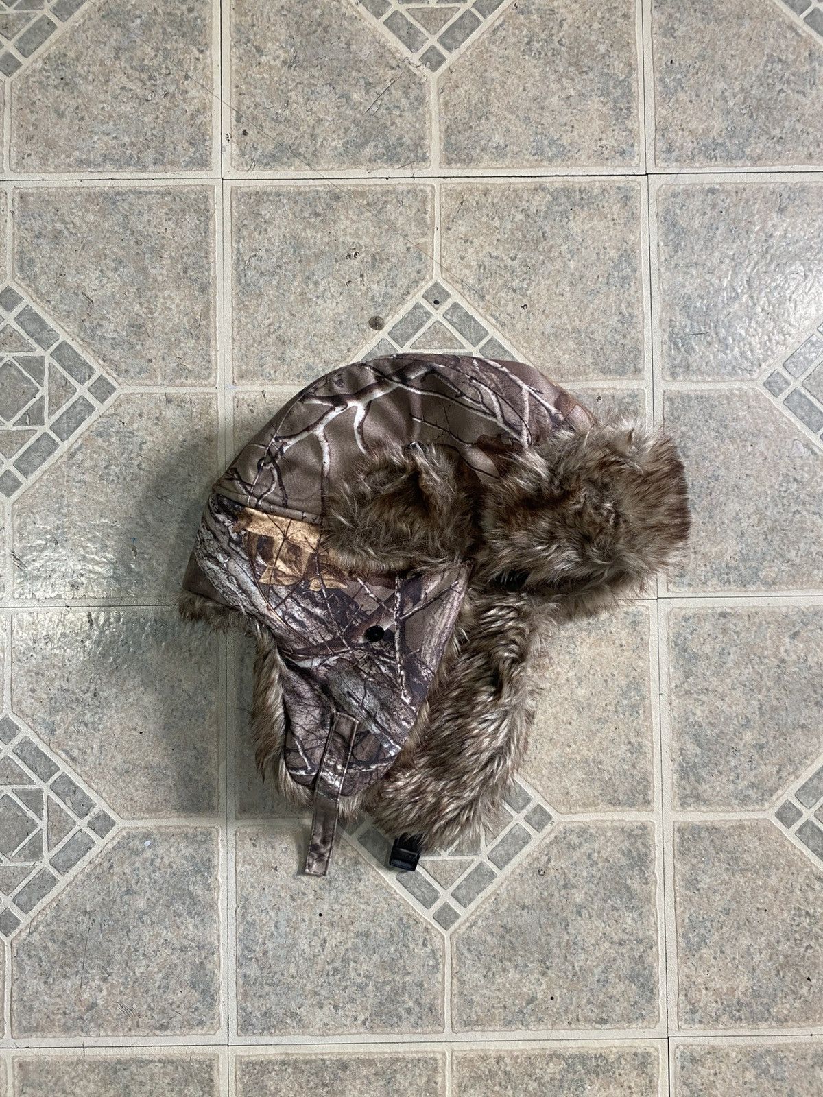 Other Vintage y2k real tree camo fur aviator hat brown Size ONE SIZE - 1 Thumbnail