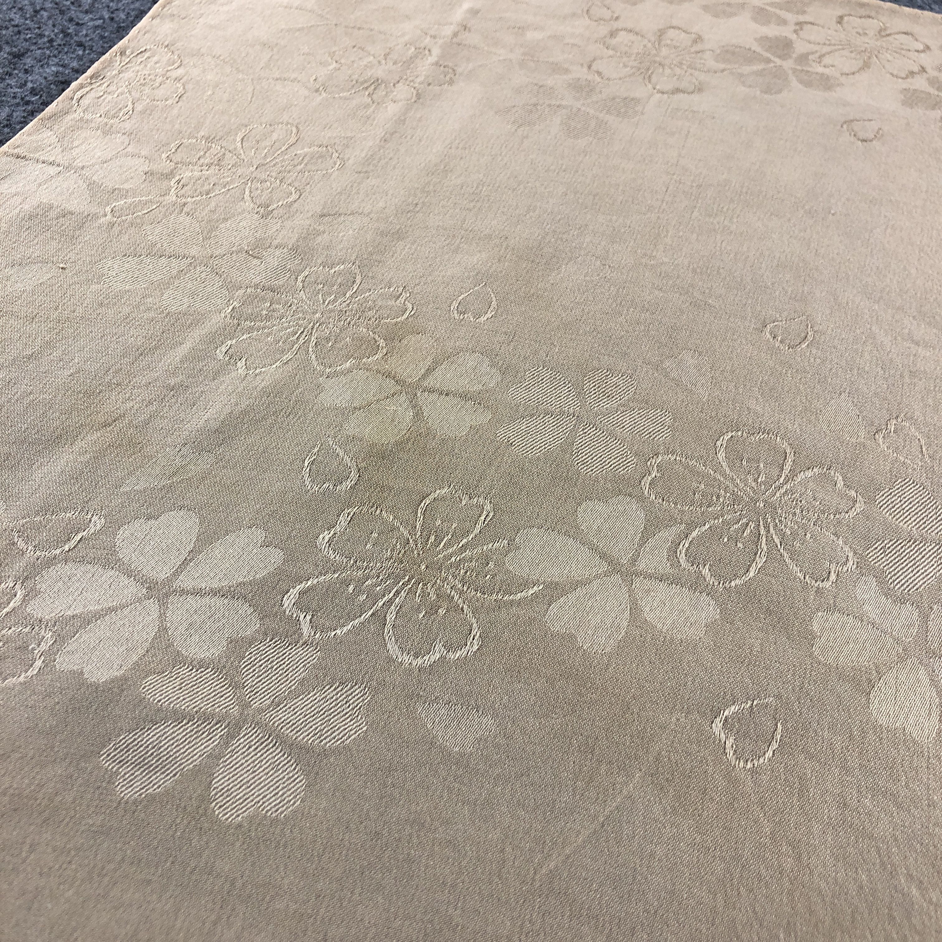 Vintage Vintage Floral Hand Rolled Silk Scarf M1415 Size ONE SIZE - 7 Thumbnail