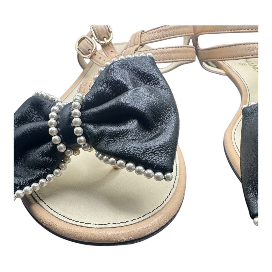 Chanel Chanel CC Logo Bow Pearl Leather Sandals Wide Fit Size US 8 / IT 38 - 4 Thumbnail