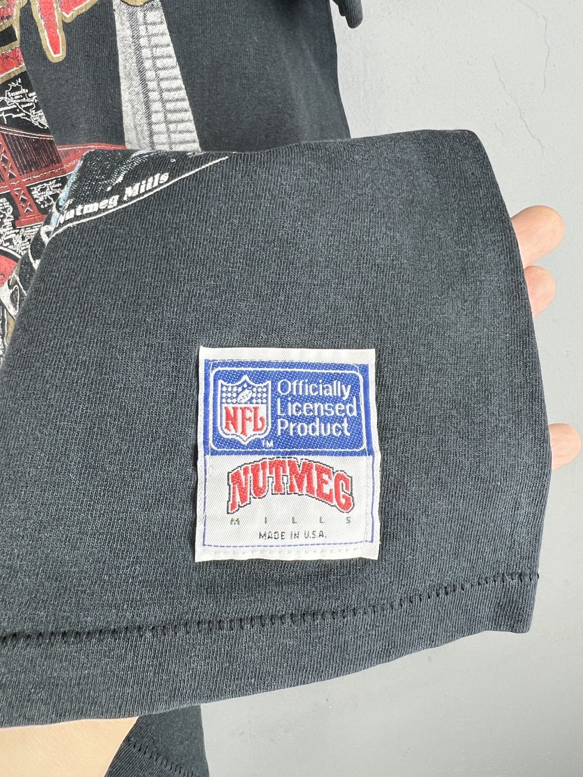 NFL Vintage 90s San Francisco 49ers Nutmeg Single stitch Tshirt Size US M / EU 48-50 / 2 - 10 Thumbnail
