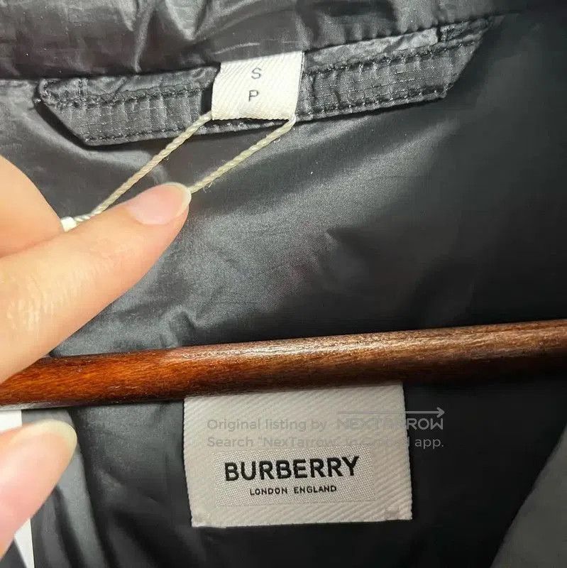 Burberry Burberry Men's Black Down Jacket. Size US S / EU 44-46 / 1 - 3 Thumbnail