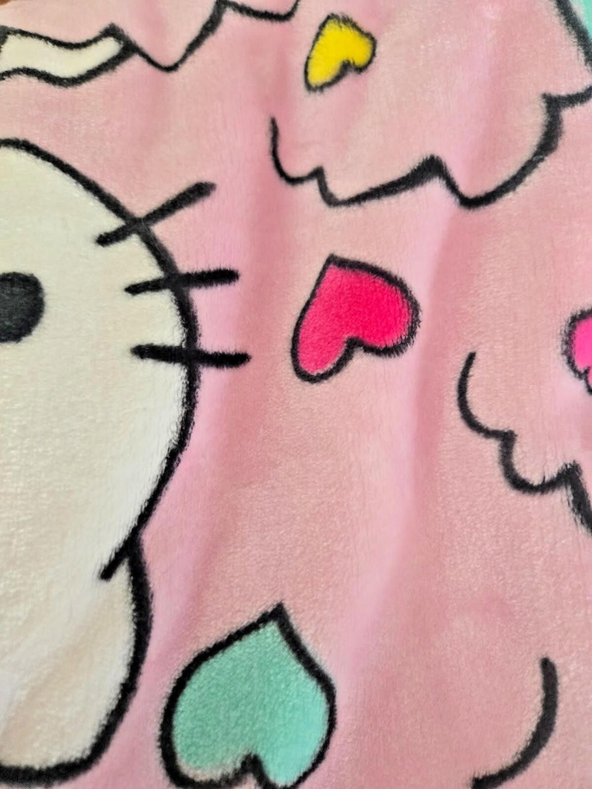 Other Hello Kitty Blanket NEW Oversized Printed Throw 50"x70" NWT Size ONE SIZE - 4 Thumbnail