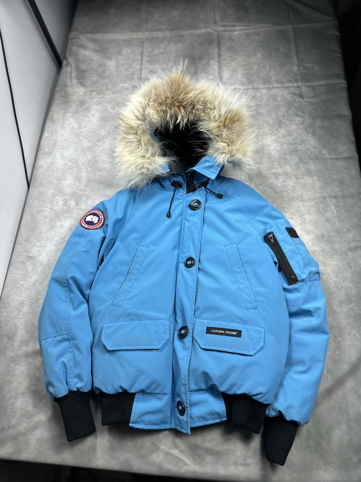 Canada Goose Canada Goose Chilliwack Fur Down Puffer Bomber Jacket Size S / US 4 / IT 40 - 2 Thumbnail