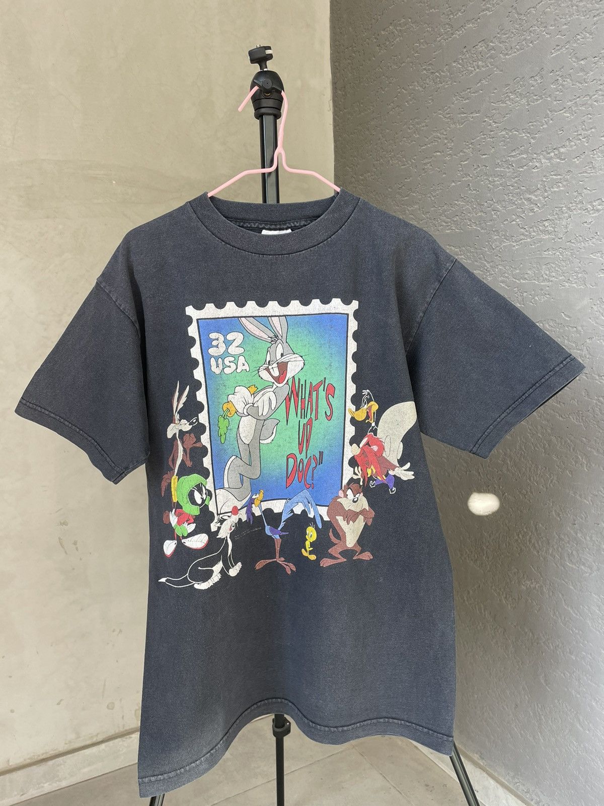 Designer × Fruit Of The Loom × Vintage Looney Tunes vintage t shirt made in USA 1997 Warner Bros. Size US M / EU 48-50 / 2 - 1 Thumbnail