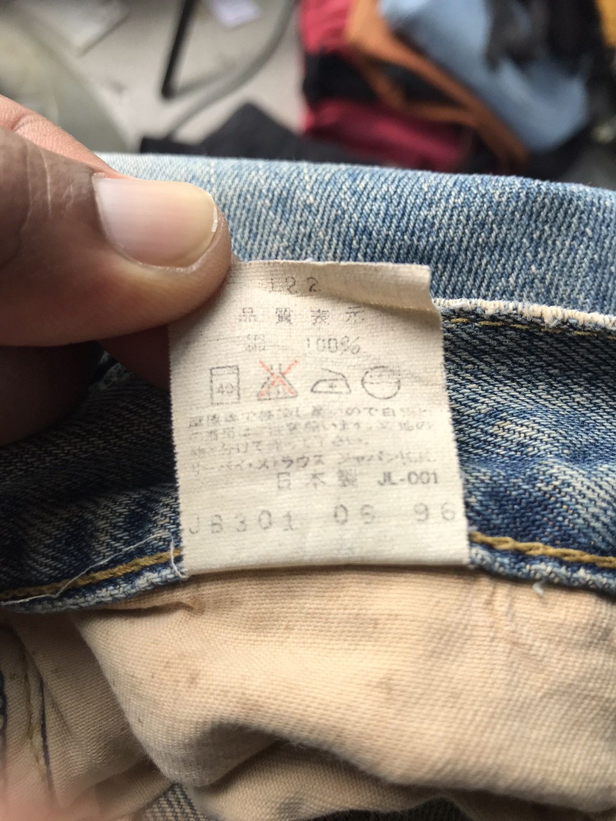 Levi's Vintage levis jeans distressed selvage Levi’s 702 3383 Size US 31 - 13 Thumbnail