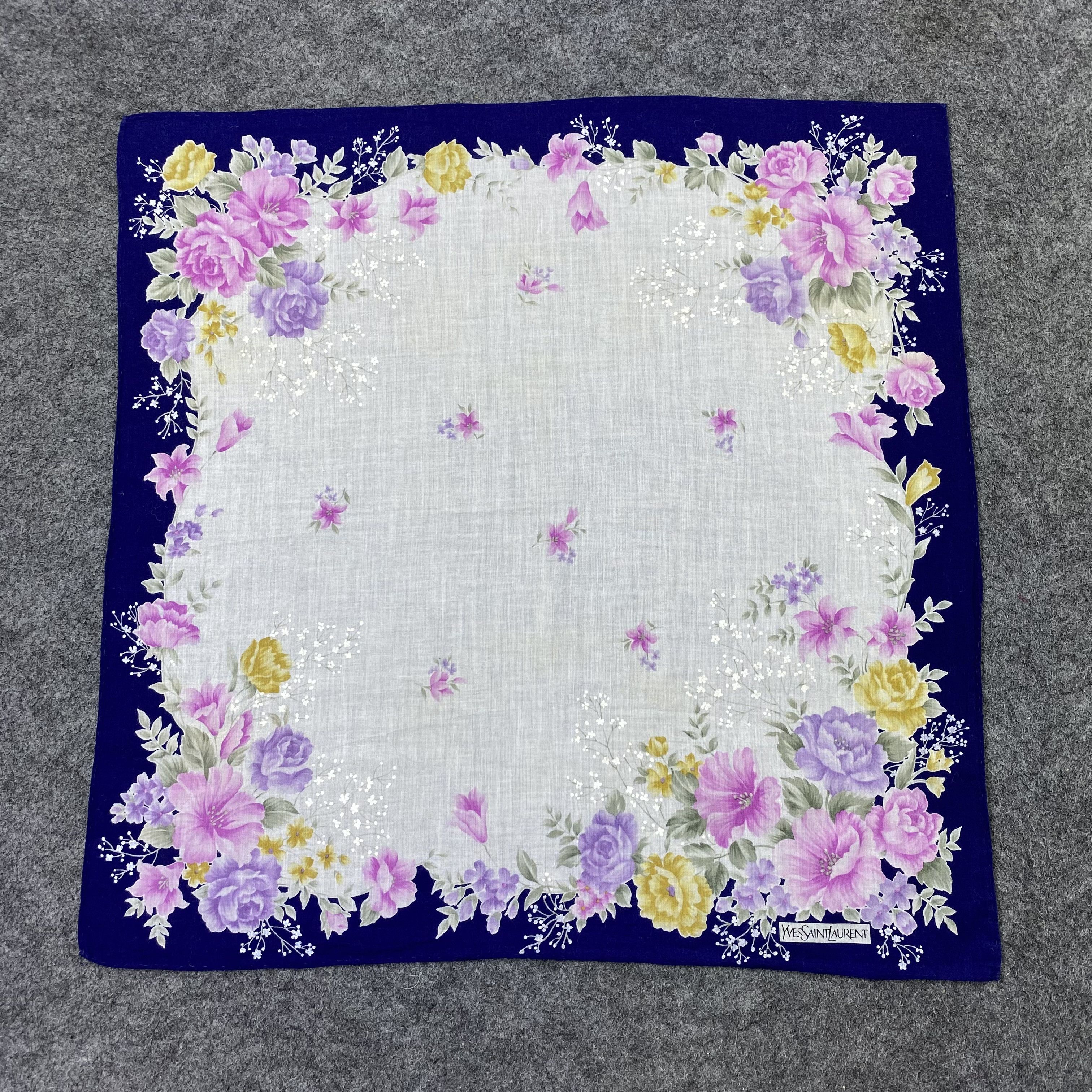 Yves Saint Laurent Yves Saint Laurent Handkerchief Neckerchief Bandana-B2030 Size ONE SIZE - 3 Thumbnail