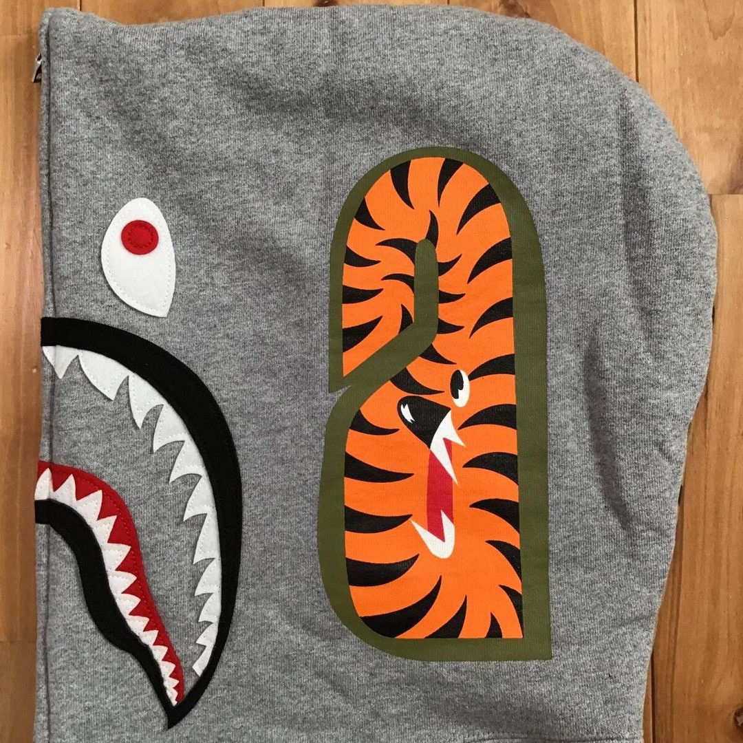 Bape 2024 BAPE CAMO 1st Shark full zip hoodie a bathing ape Size US L / EU 52-54 / 3 - 6 Thumbnail