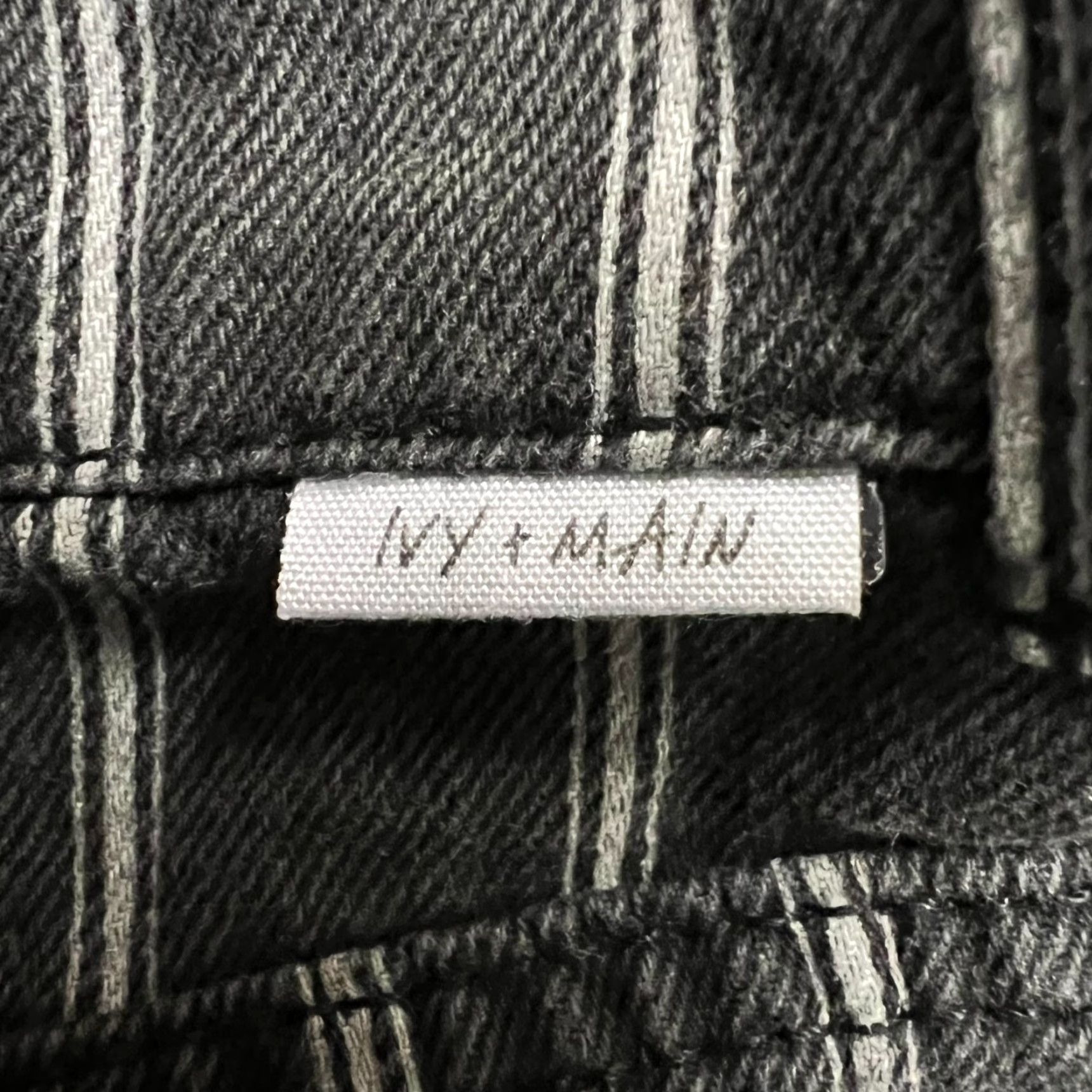 Vintage Ivy & Main Striped Denim Mini Skirt Womens Size 3 Black/White Fringe 28X14 Size 26" / US 2 / IT 38 - 6 Thumbnail
