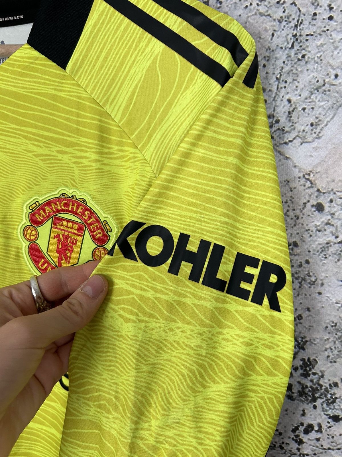 Adidas Manchester United Goalkeeper Adidas Soccer Jersey Football Size US M / EU 48-50 / 2 - 4 Thumbnail