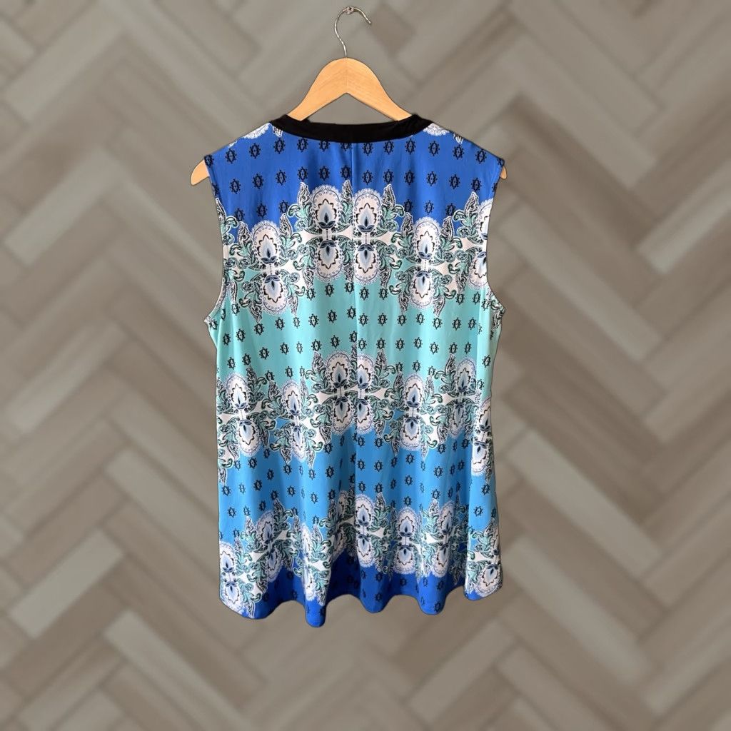 Avenue Avenue Blue Sleeveless Abstract Graphic Blouse Tank Plus 14/16 Womens V-Neck Size XL / US 12-14 / IT 48-50 - 1 Thumbnail