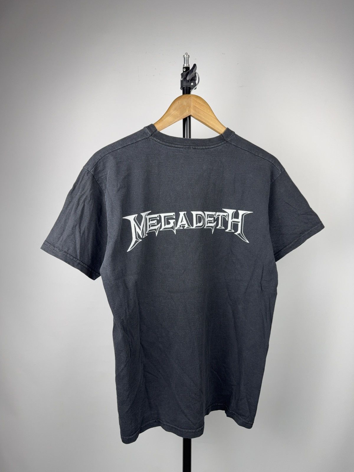 Band Tees 00s Megadeth Skull Graphic Vintage Metal Band T-Shirt Size US M / EU 48-50 / 2 - 9 Thumbnail