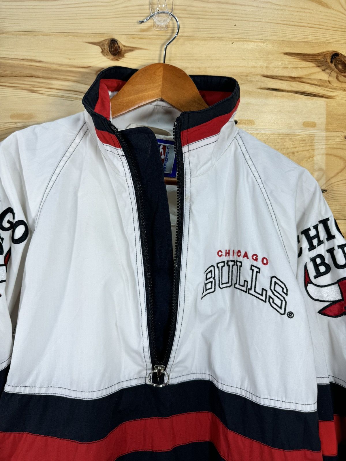 Starter Starter RARE Vintage 90s Chicago Bulls Pullover Men's Size US M / EU 48-50 / 2 - 7 Thumbnail