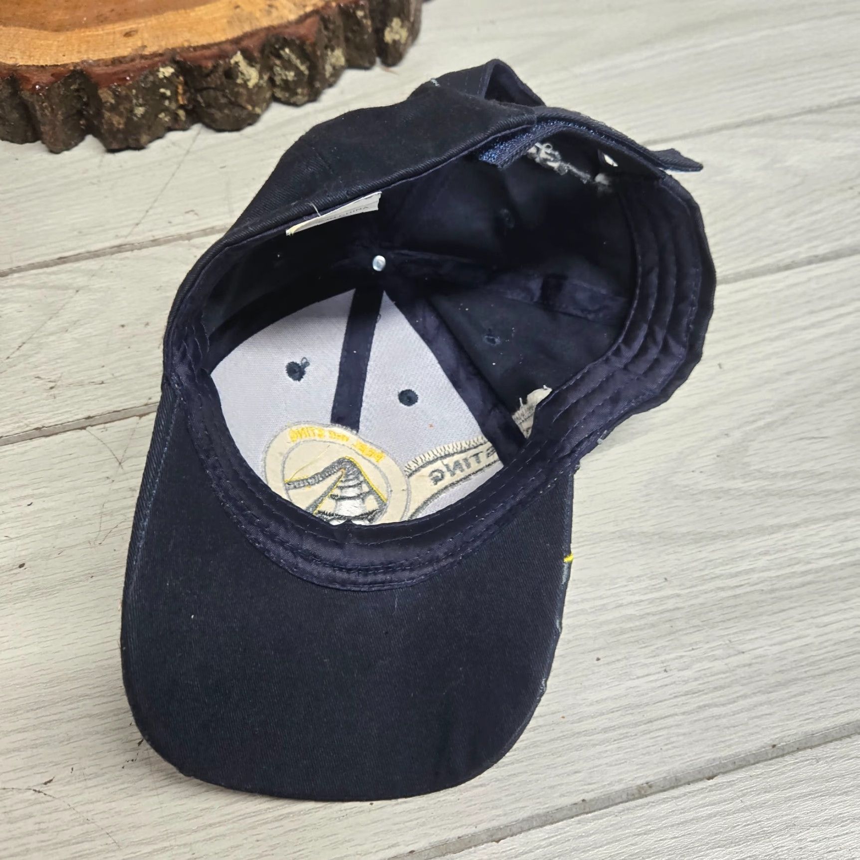 Vintage Carowinds Adjustable Black Baseball Cap Hat Unisex Adults Outdoor Adventure Size ONE SIZE - 5 Thumbnail