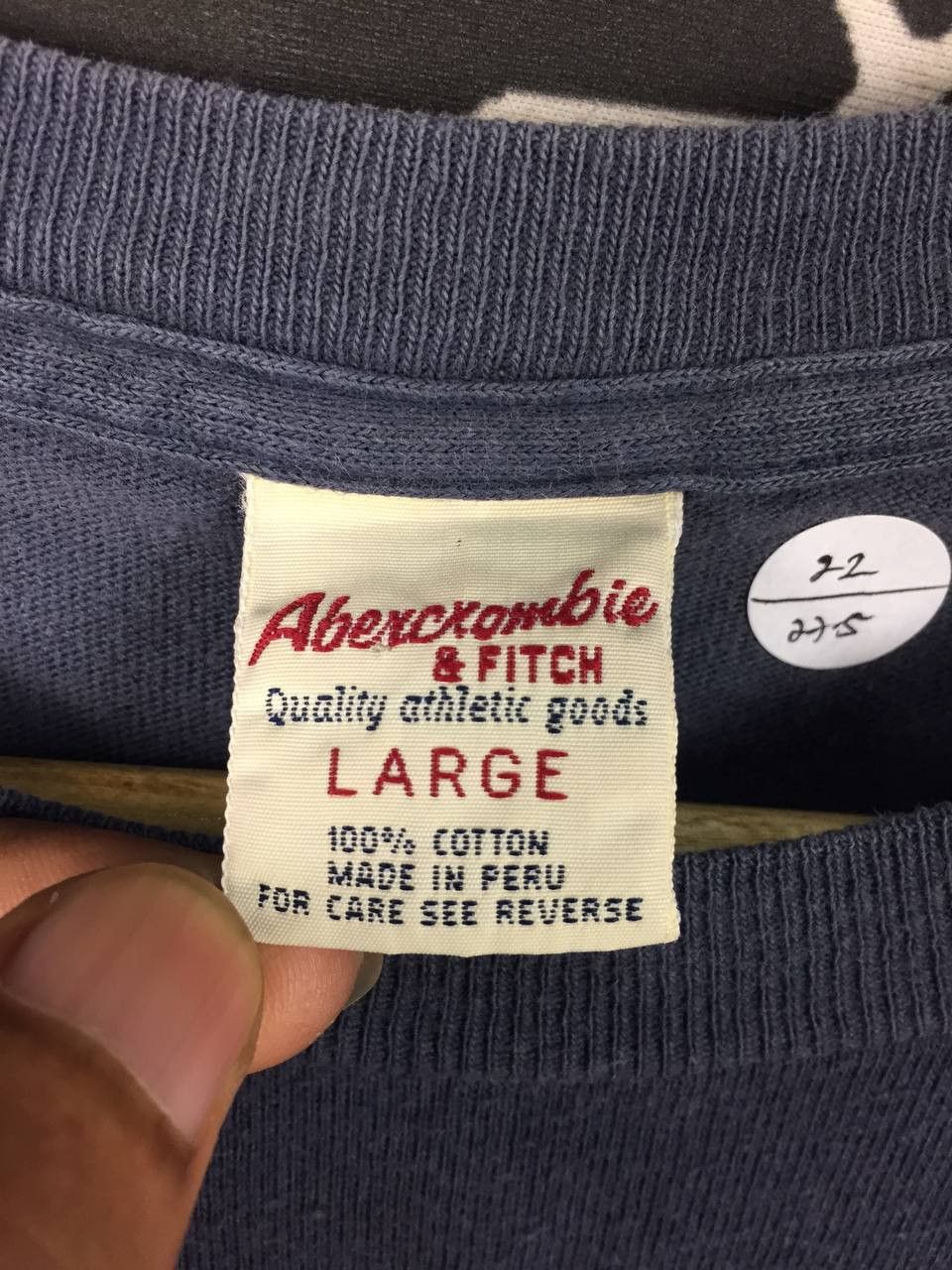 Abercrombie & Fitch Vtg Y2K Abercrombie & Fitch Navy Blue Athletics Tee Size US L / EU 52-54 / 3 - 7 Thumbnail