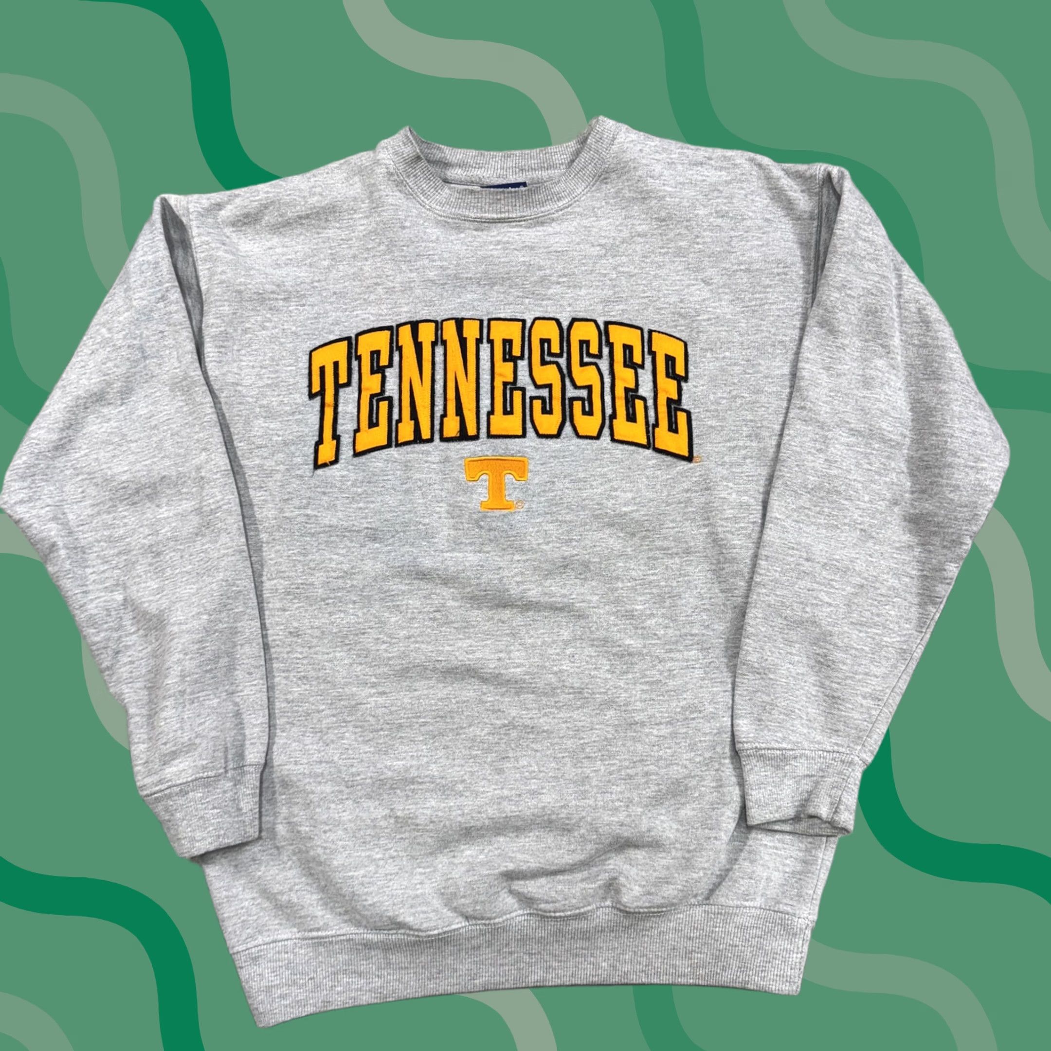 NCAA Tennessee Sweatshirt Mens Large OVB Old Varsity Brand Crewneck Pullover NCAA Gray Graphic Print Embroidered Logo University Sports College Vintage: No Size US L / EU 52-54 / 3 - 1 Thumbnail