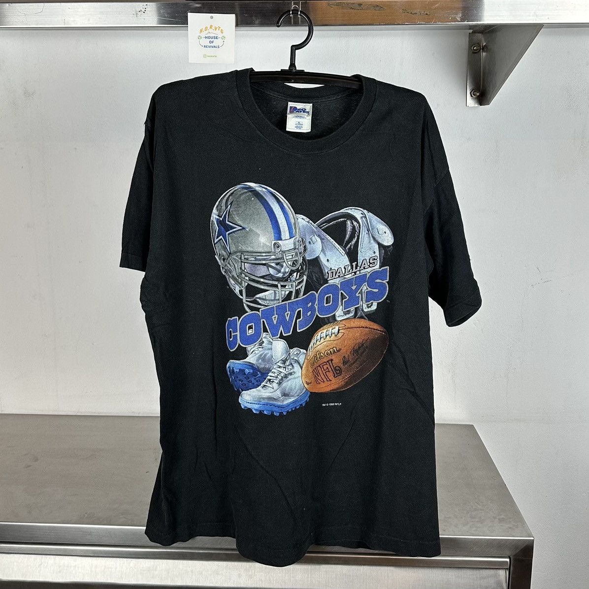 Vintage Vintage 1996 Dallas Cowboys Equipment Art NFL Pro Player tee