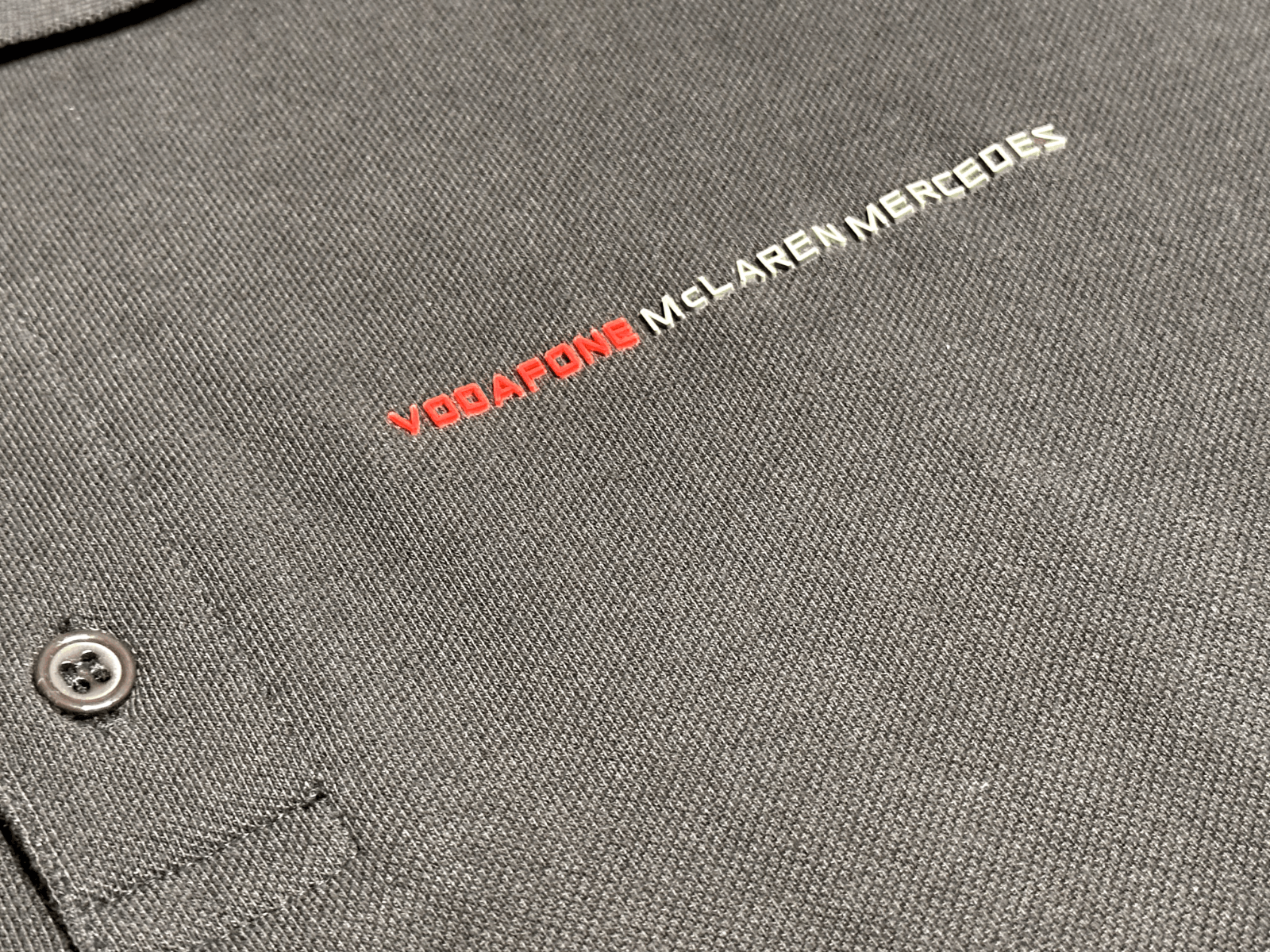 Formula 1 Vodafone McLaren Mercedes men's polo XL Size US XL / EU 56 / 4 - 3 Thumbnail