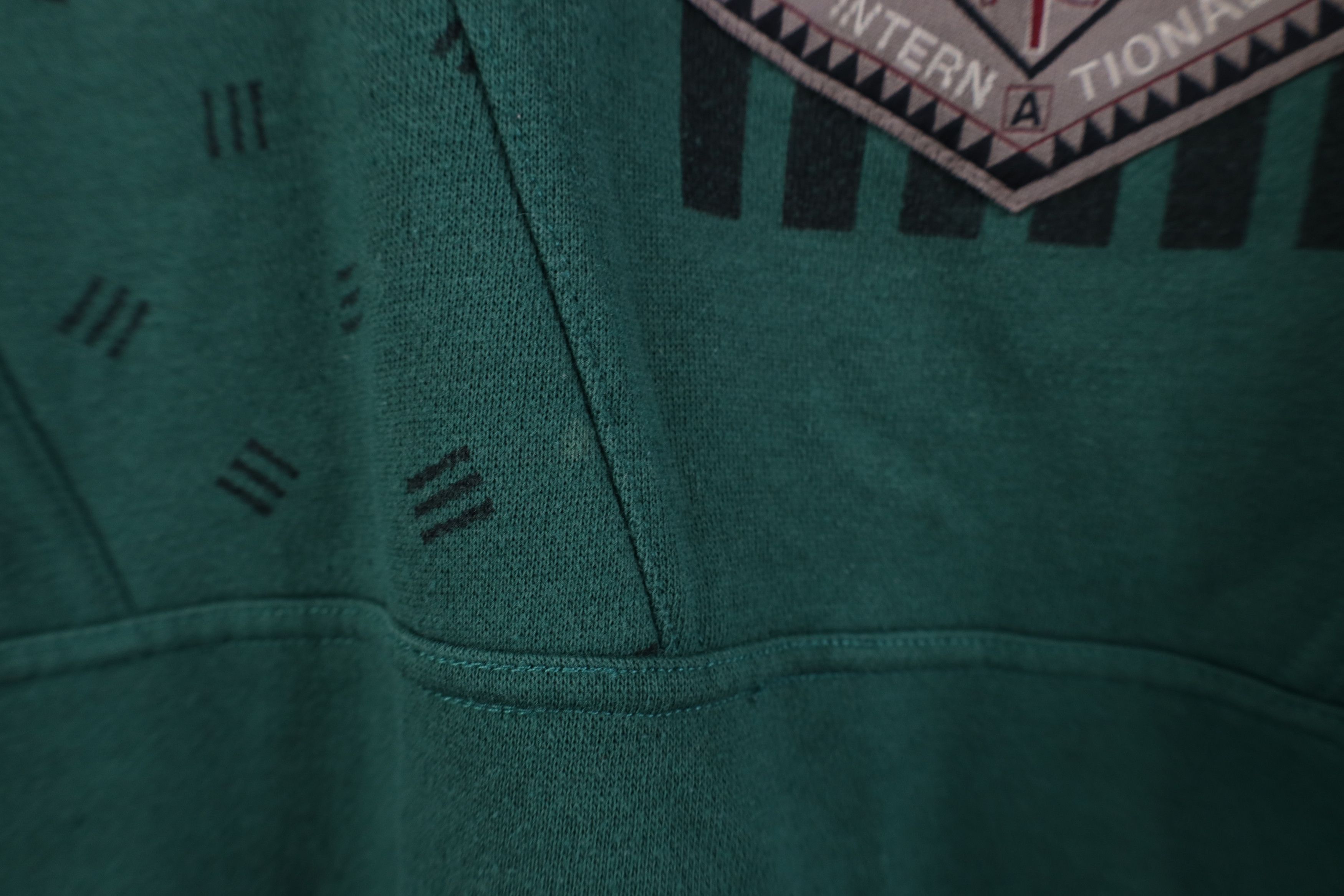 Vintage Vintage 90s Streetwear Geometric Crewneck Sweatshirt Green Size L / US 10 / IT 46 - 6 Thumbnail