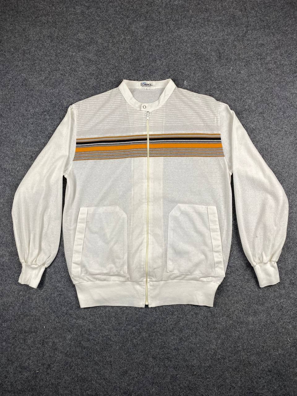 Japanese Brand vintage japanese brand light jacket nice design Size US L / EU 52-54 / 3 - 1 Thumbnail