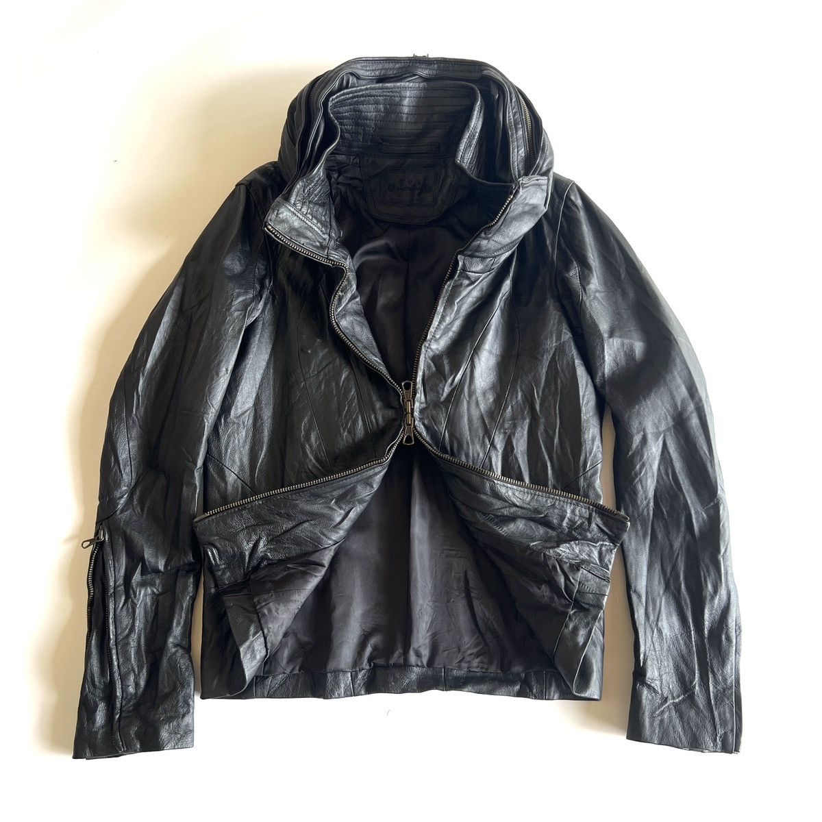 Designer × If Six Was Nine × Le Grande Bleu (L.G.B.) G.O.A. Bono  