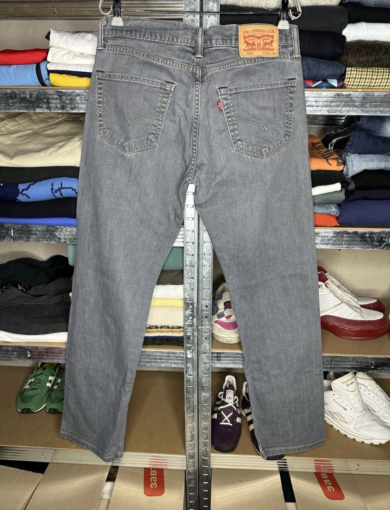 Levi's Levi’s 504 Jeans W32 L34 Mid Rise Denim Pants Casual Wear Size US 32 / EU 48 - 2 Thumbnail