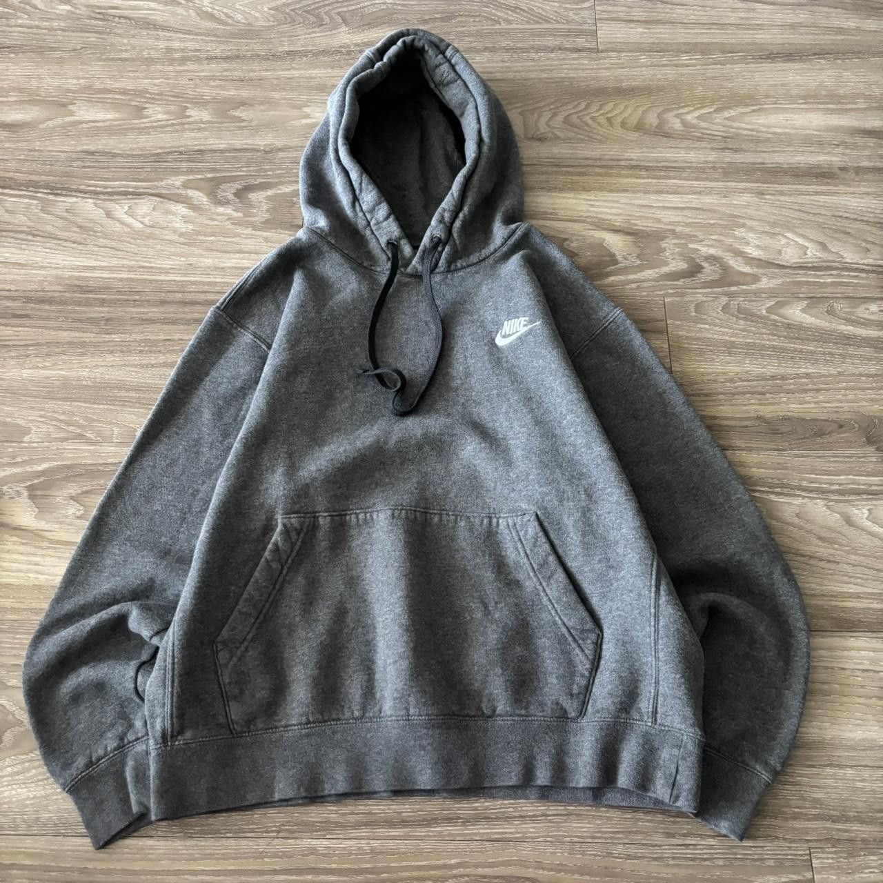 Nike Crazy Vintage Y2K/2000s Grey Nike Streetwear Essential Pullover Hoodie! Size S Size US S / EU 44-46 / 1 - 1 Thumbnail