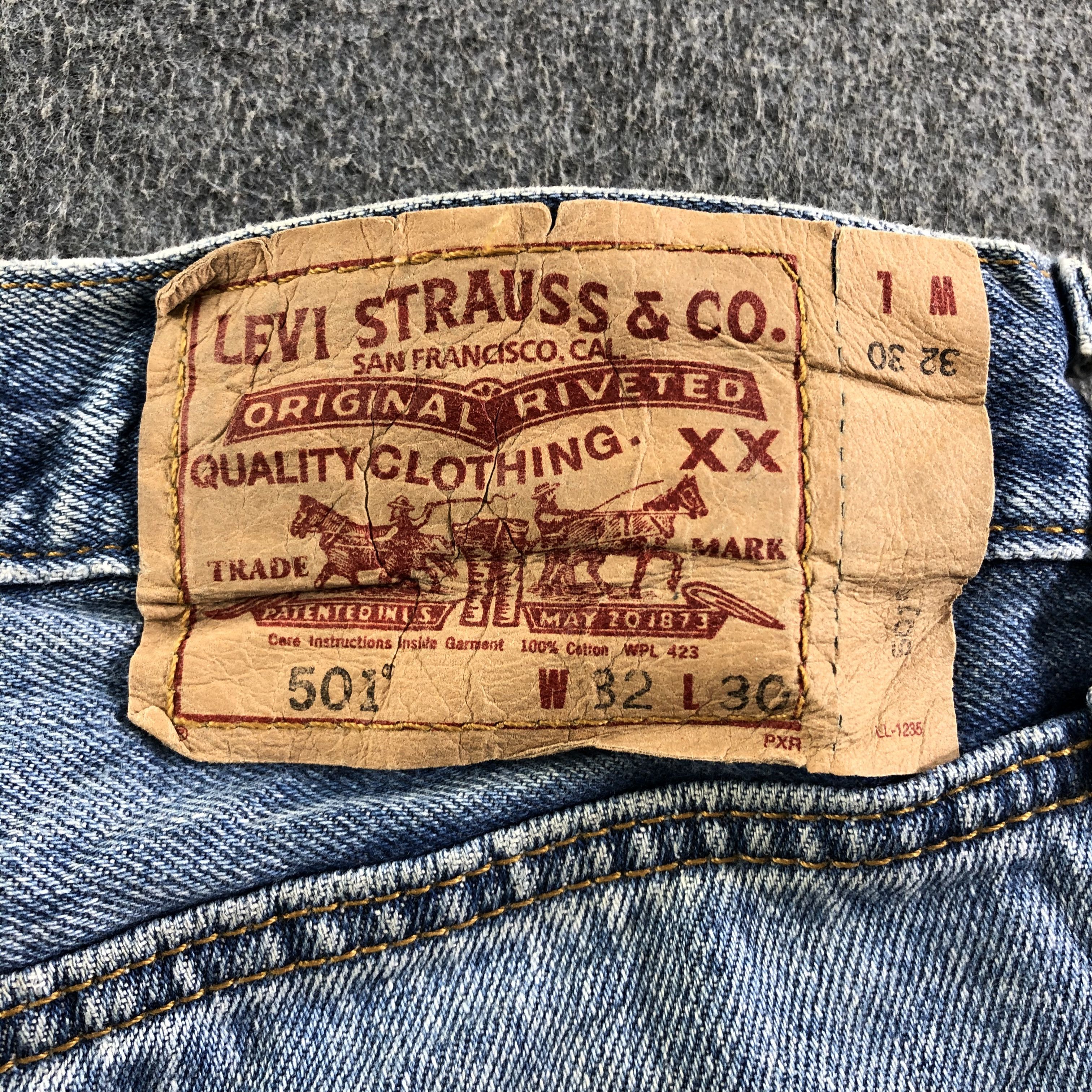 Levi's Vintage Blue Wash Levis 501 Jeans-J3608 Size US 33 - 5 Thumbnail