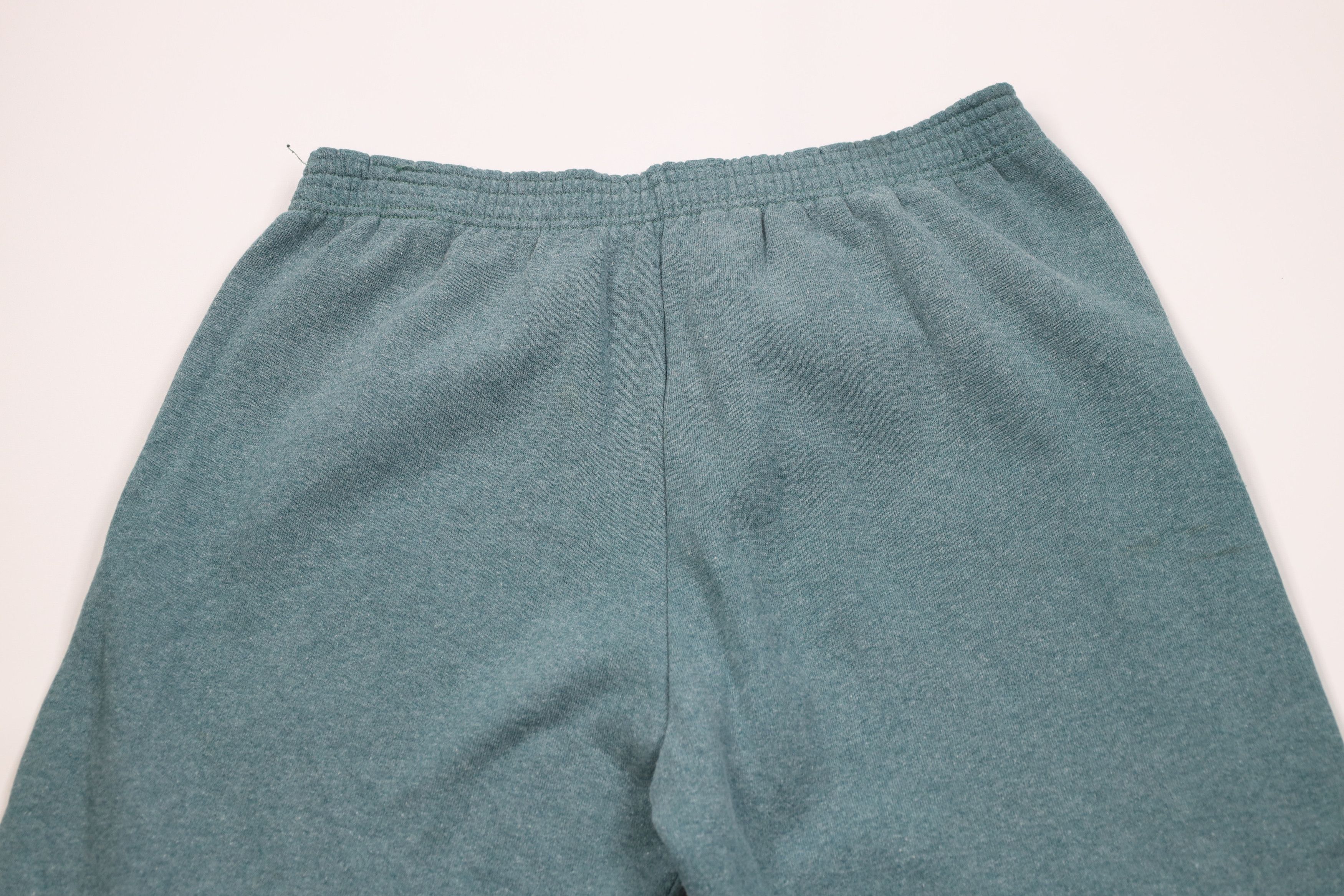 Vintage Vintage 90s Streetwear Tapered Leg Sweatpants Green USA Size 30" / US 8 / IT 44 - 9 Thumbnail