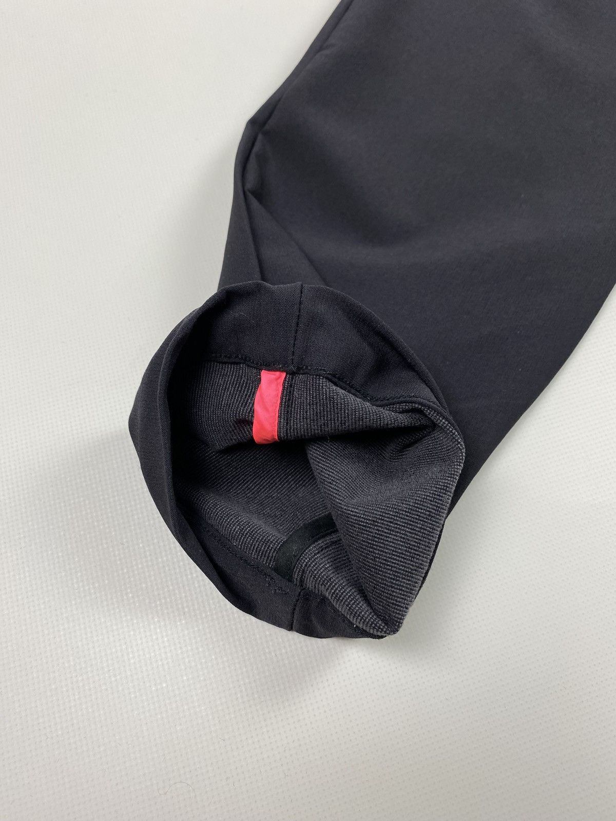 Rapha Rapha Cycling men’s loopback trousers pants size 28 x 32 Size US 28 / EU 44 - 7 Thumbnail